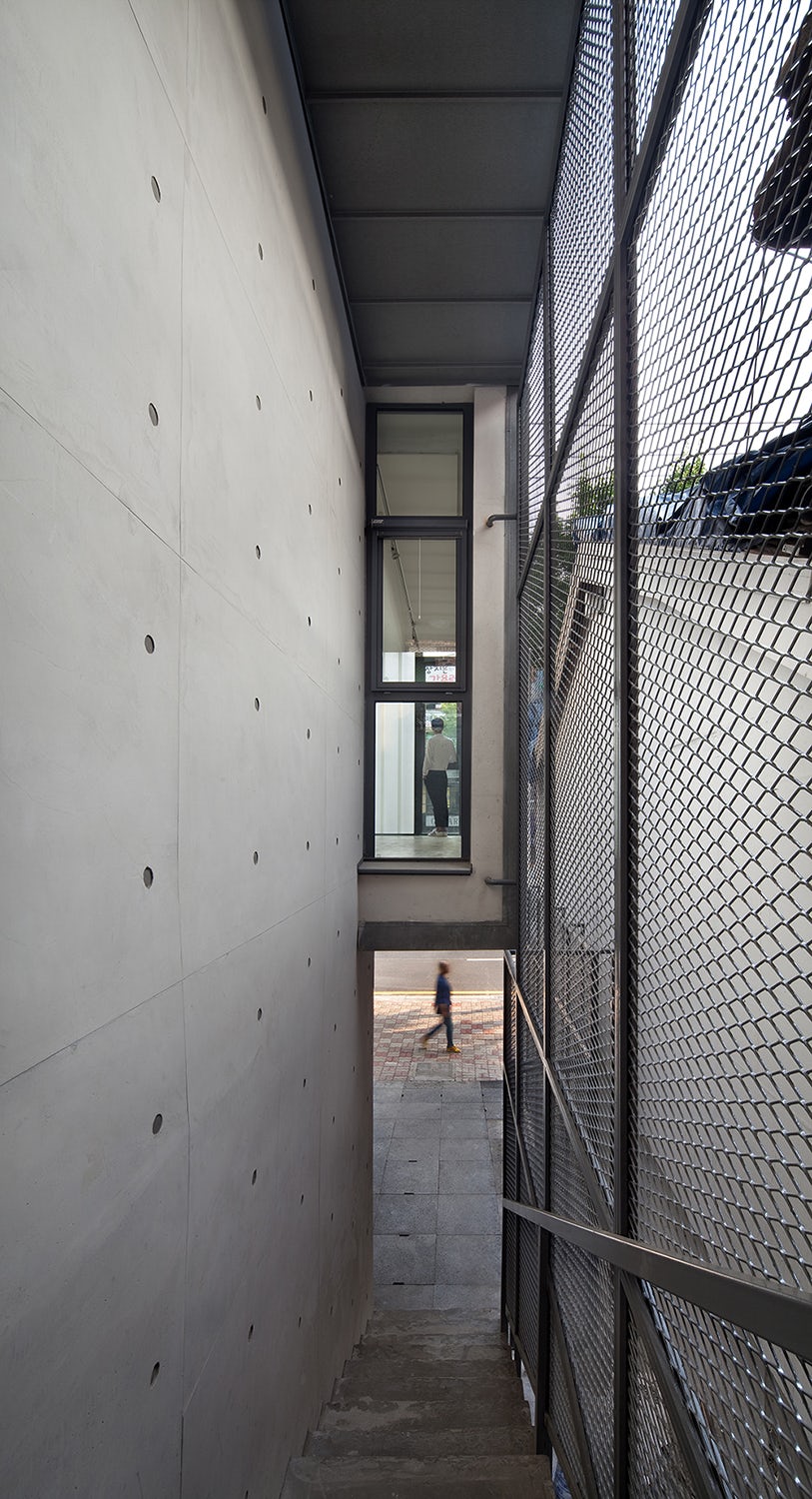 © JMY architects