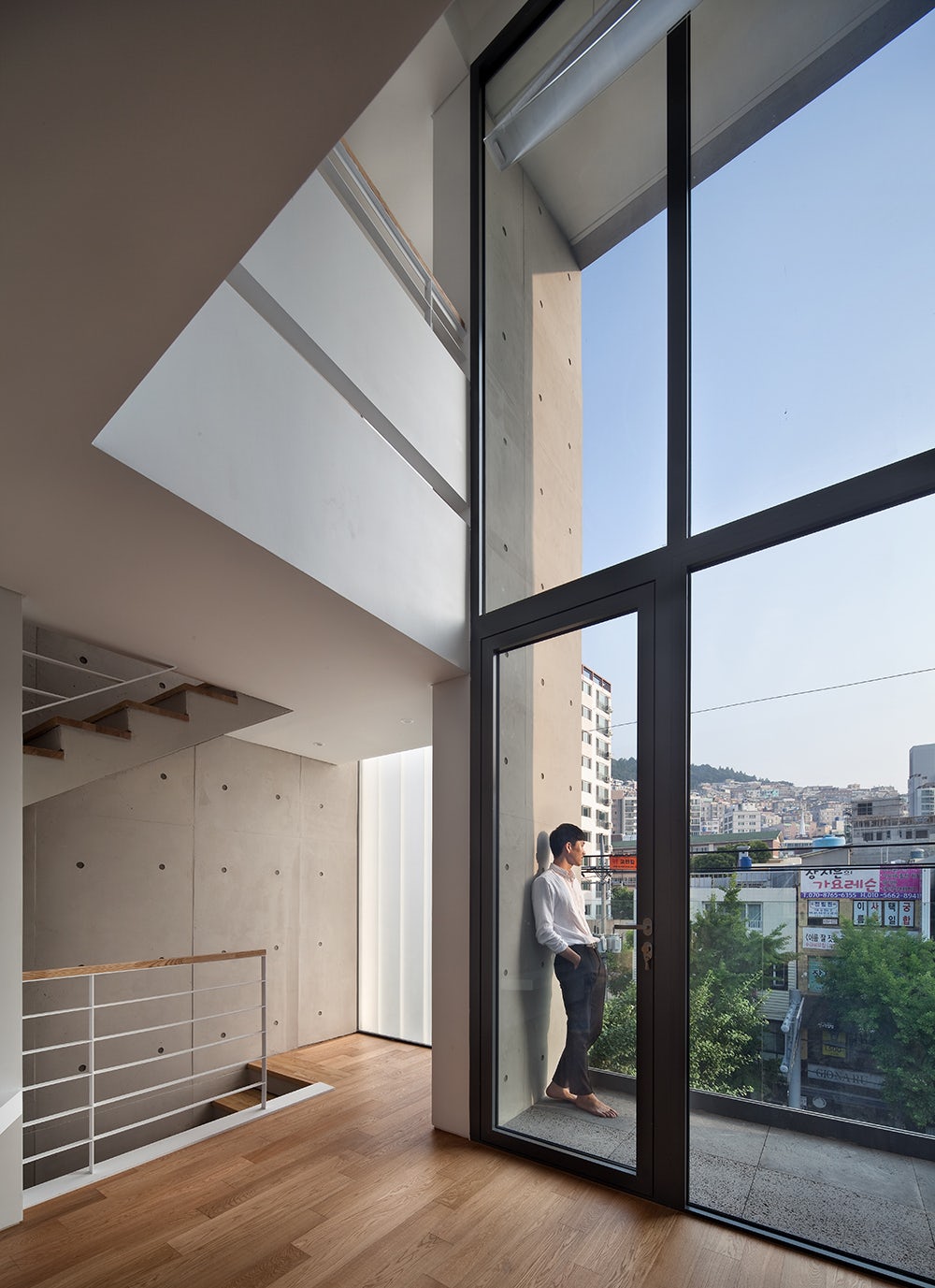 © JMY architects