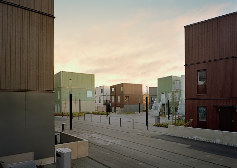 7 Innovative Affordable Housing Schemes Inspired by Informal ...