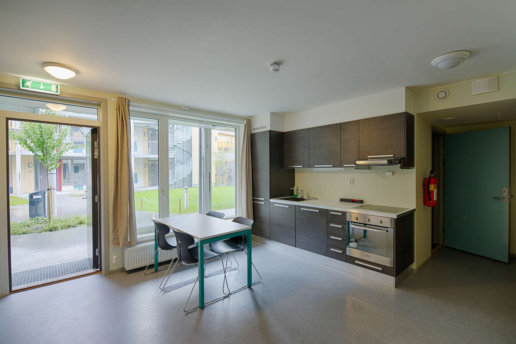 © MATTHIAS-C.A S-HERZOG