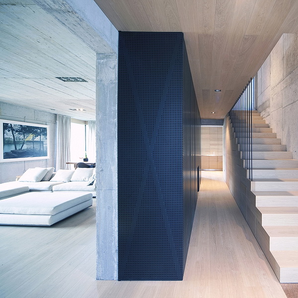 Villa Criss Cross Envelope - Lubijana, Slovenia