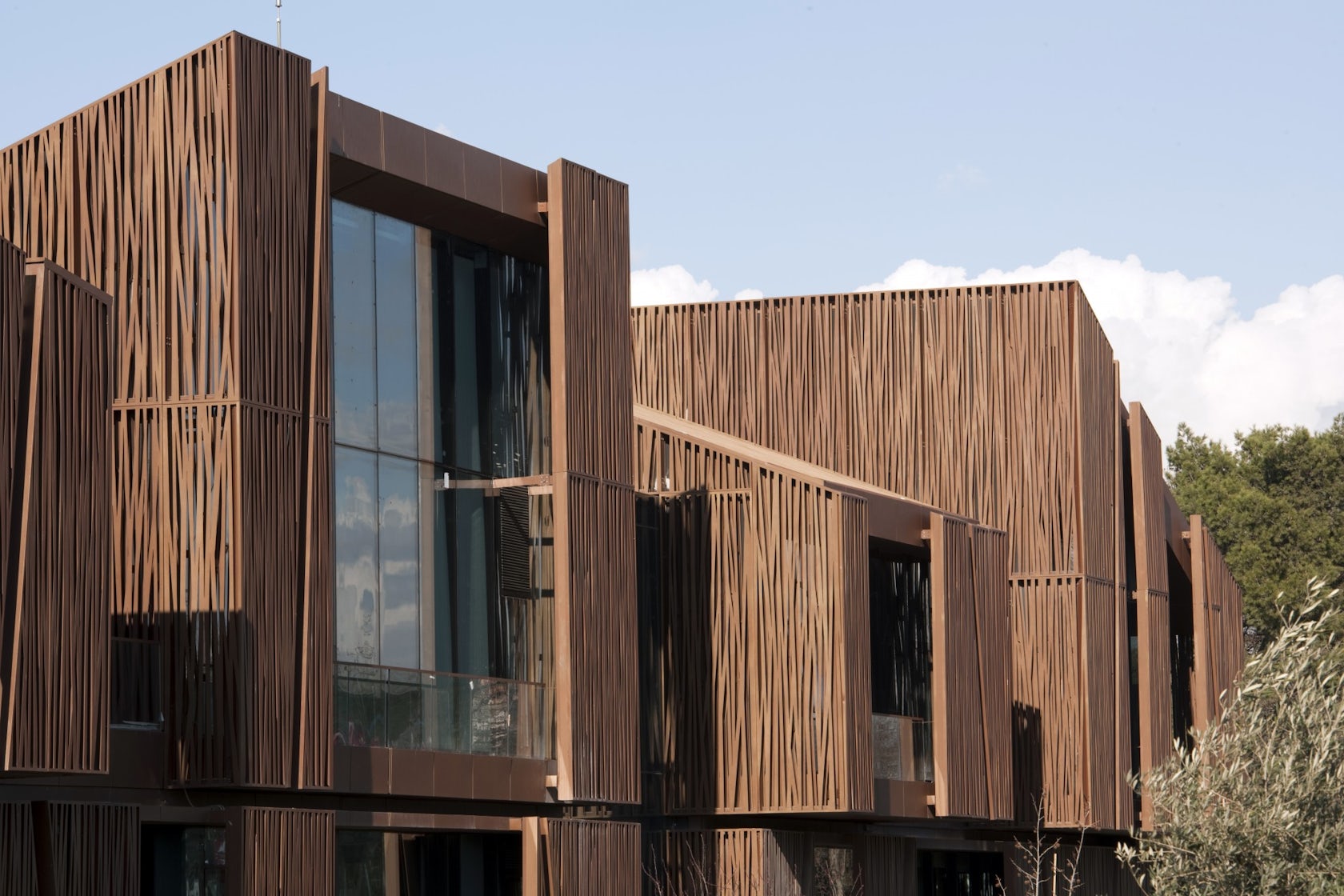 © Tabanlioglu Architects