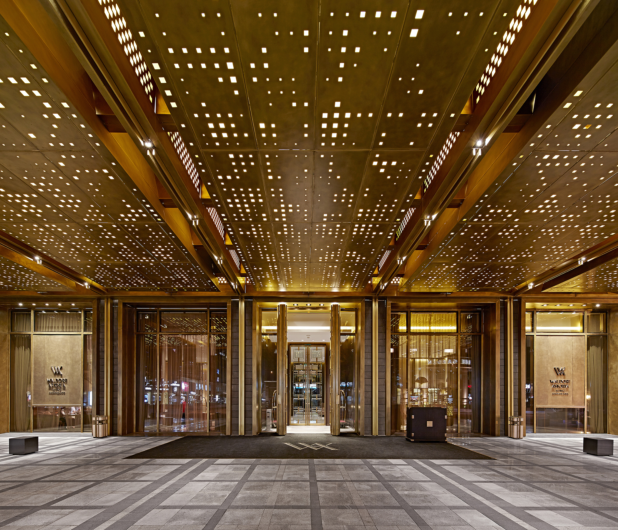 Лобби это. Waldorf Astoria Hotel Lobby. Waldorf Astoria Beijing. Waldorf Astoria Пекин здание. Waldorf Astoria внутри.