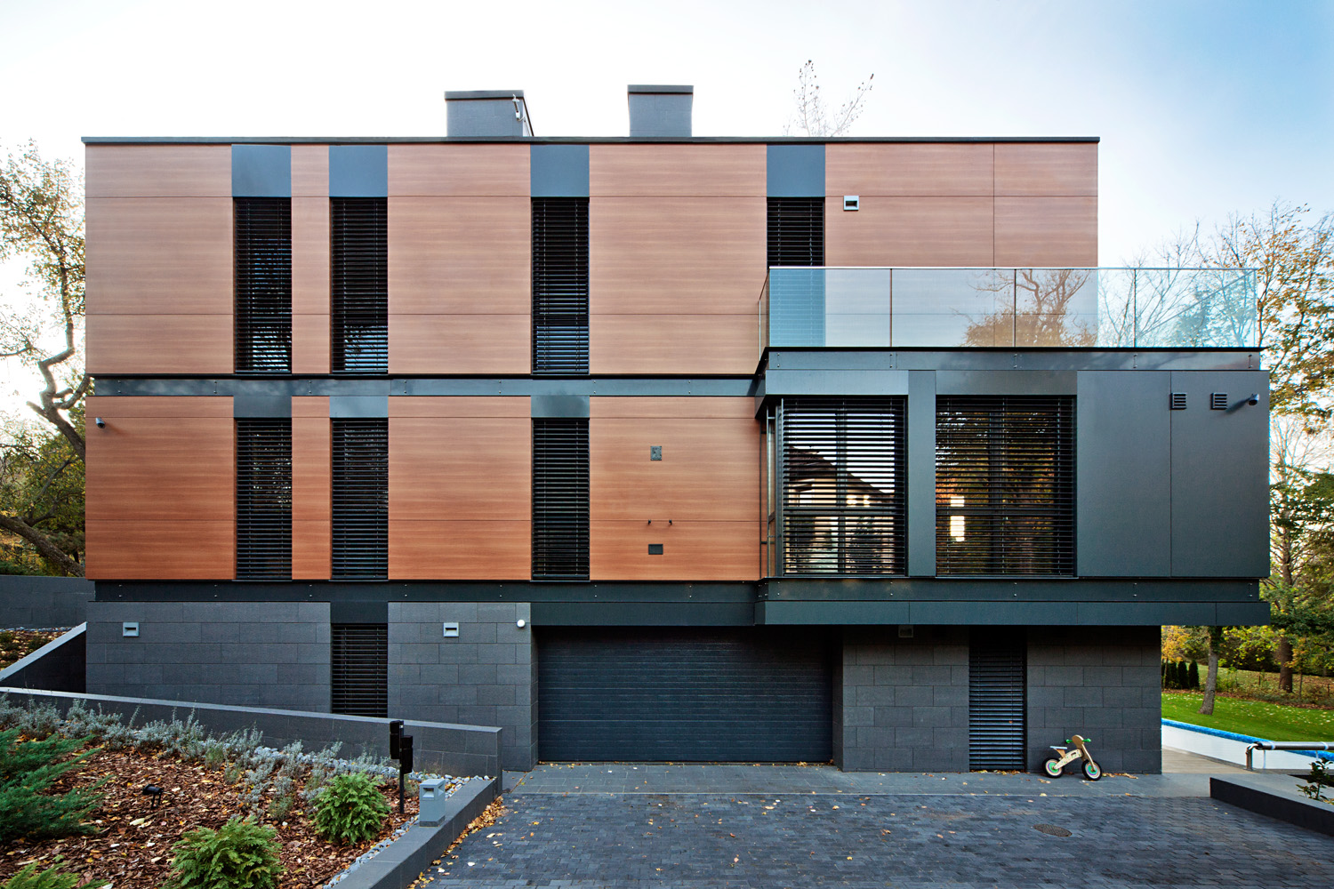 © Art1st Design Studio