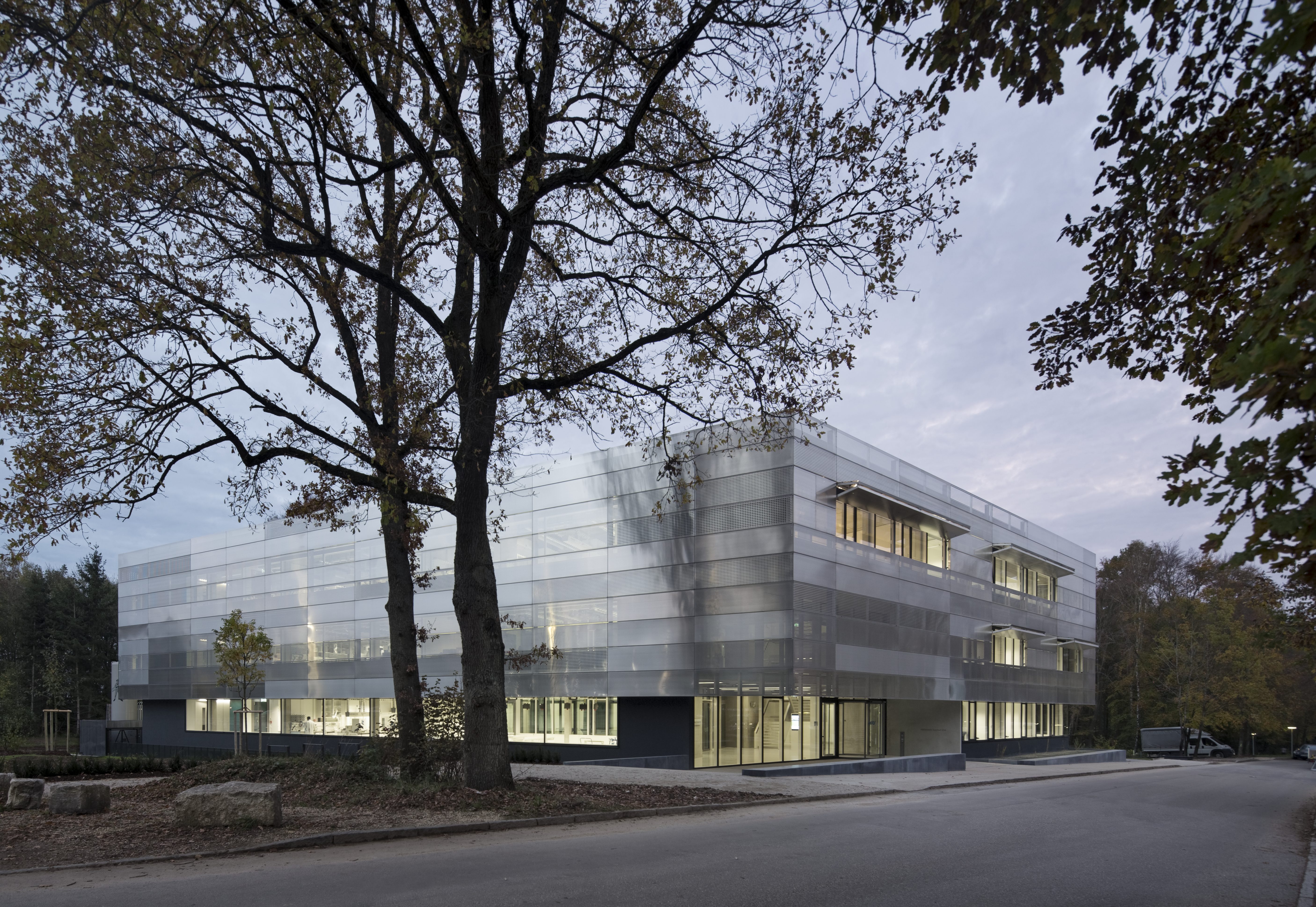 Idea 1168761: Helmholtz-Institute for Electrochemical Energy Storage ...