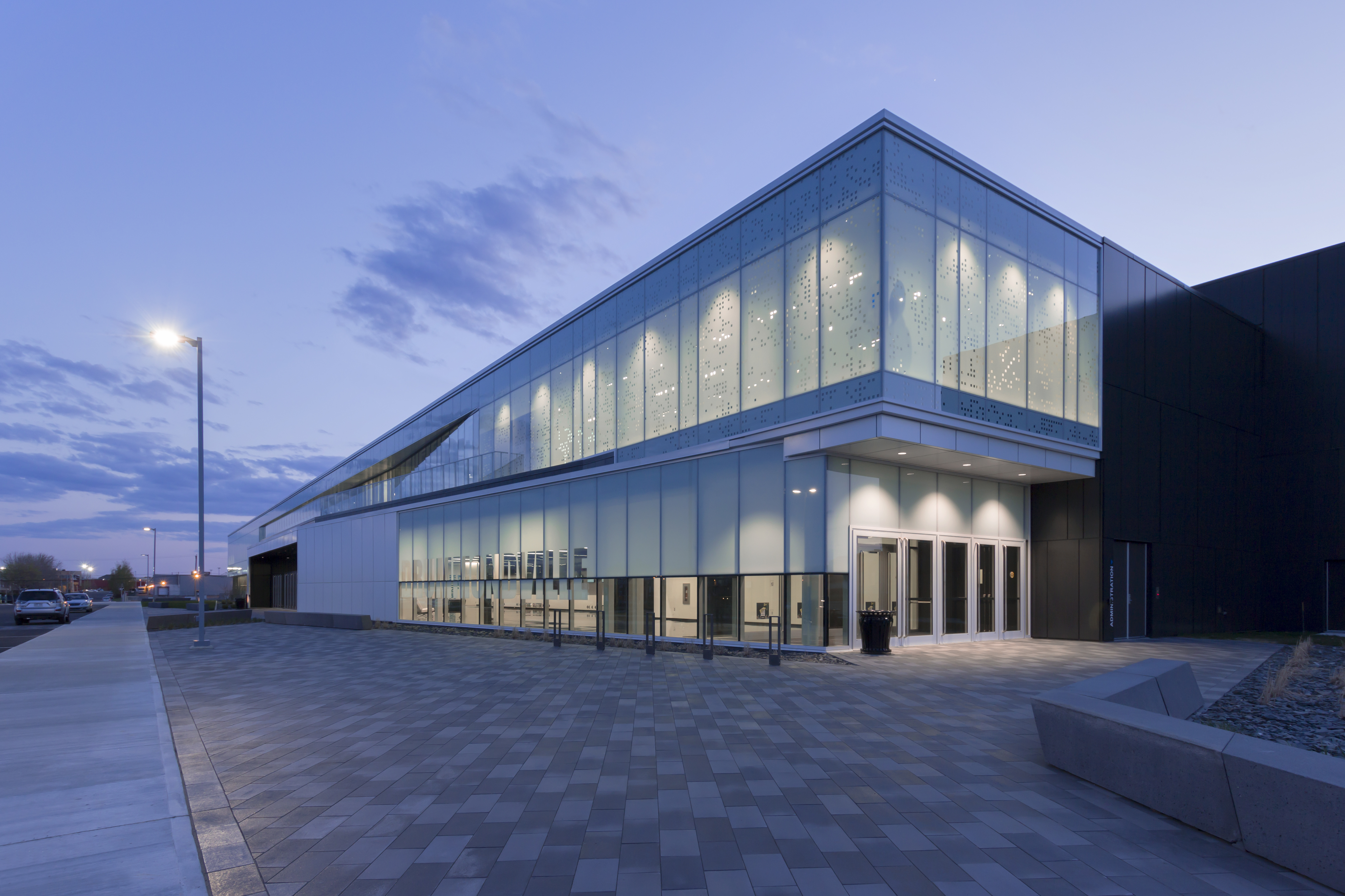 Centre sportif MarcSimoneau phase 2 Soccer by CCM2 Architectes