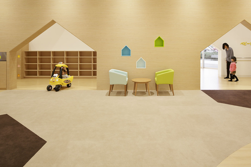 © Nacasa & Partners inc.