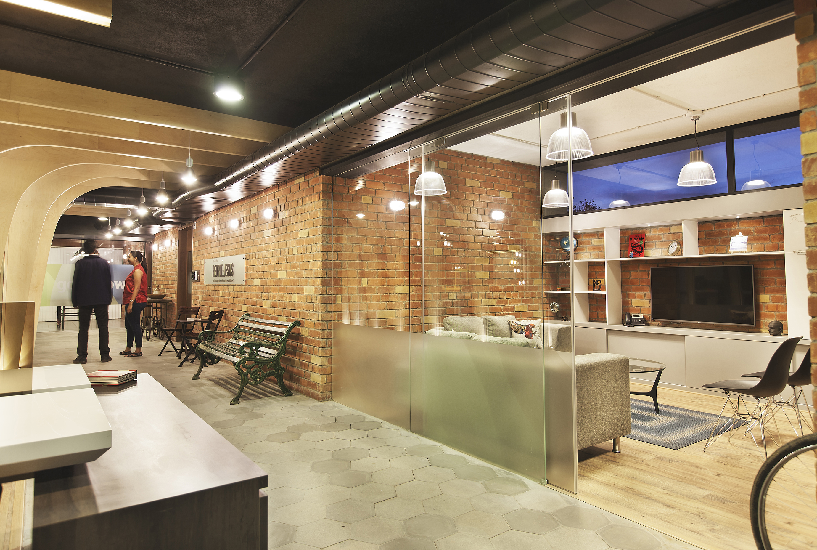 CV SOFTWARE DEVELOPMENT CENTER by 1LEAPINGFROG STUDIO - Architizer