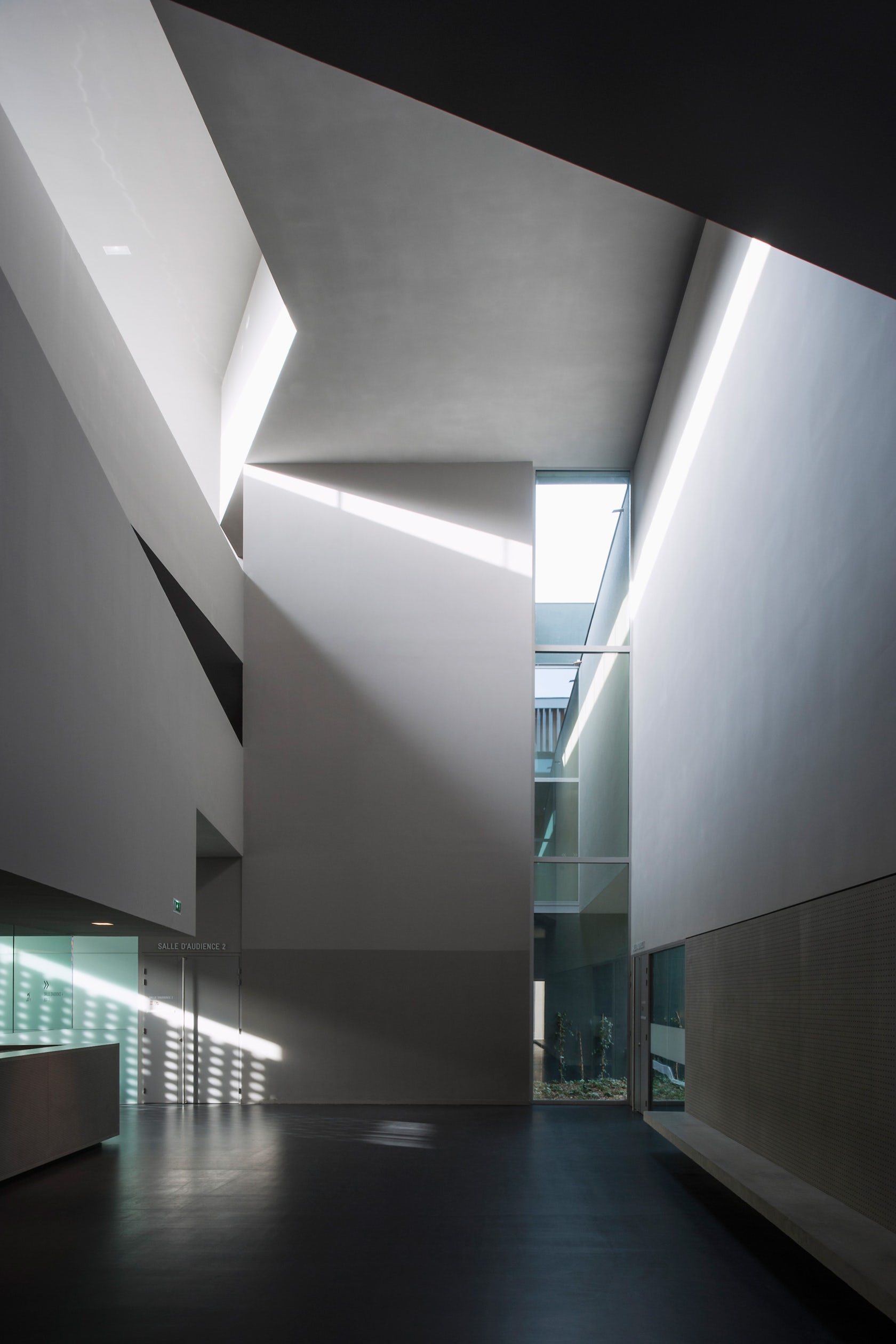 © Dominique Coulon & Associés