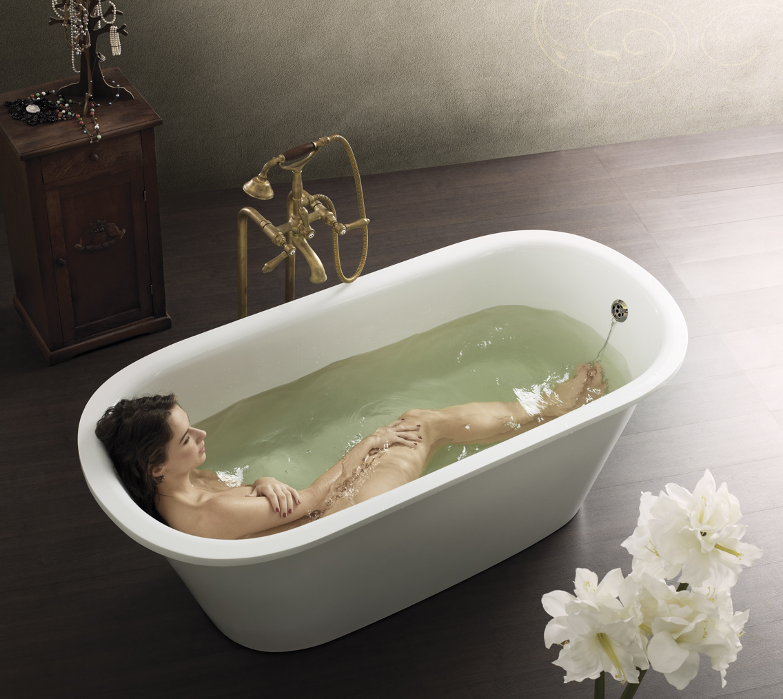 Inflection A Freestanding Stone Bathtub