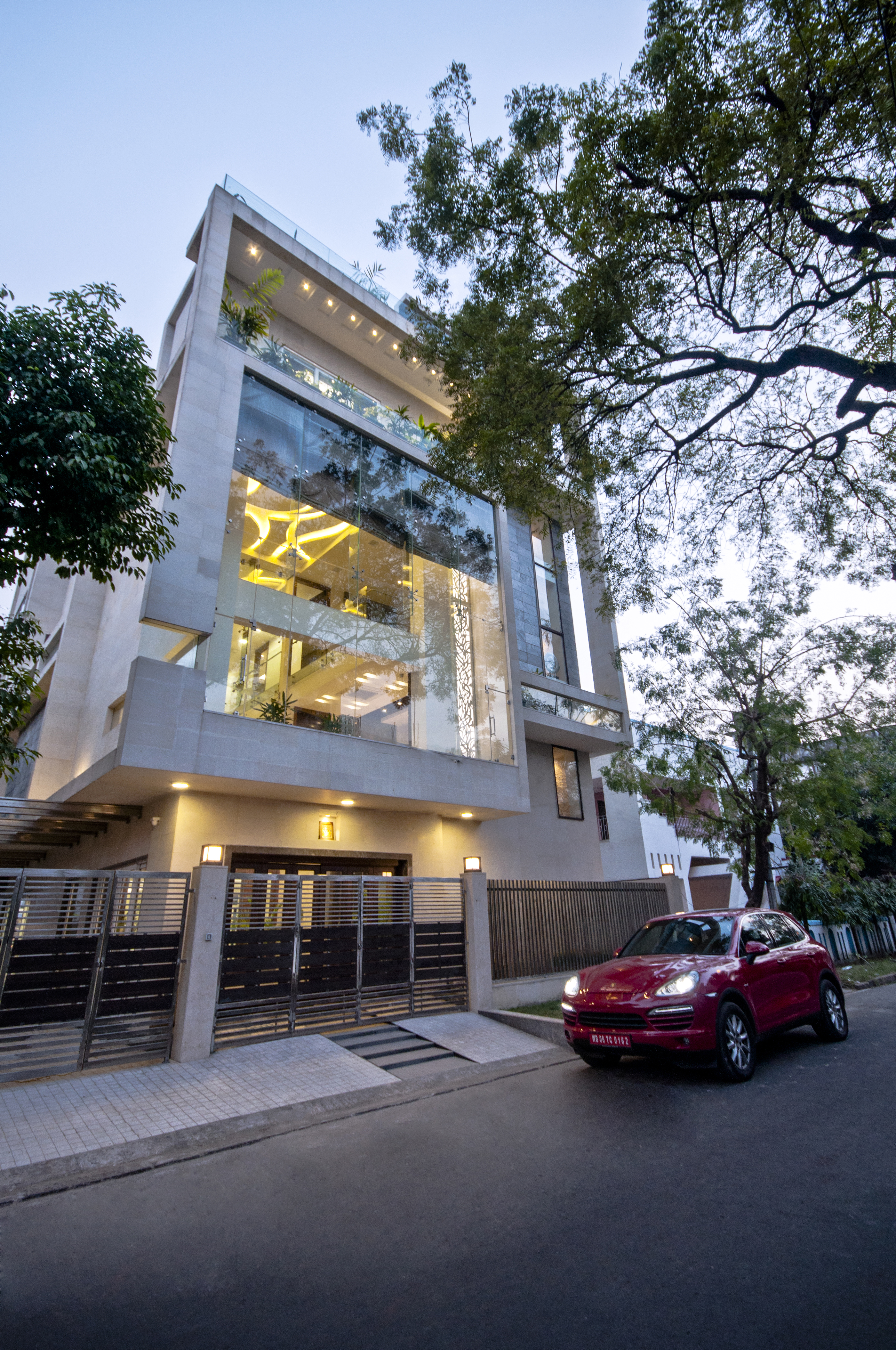 PRIVATE RESIDENCE AT SALT LAKE, KOLKATA by epsilon Architizer
