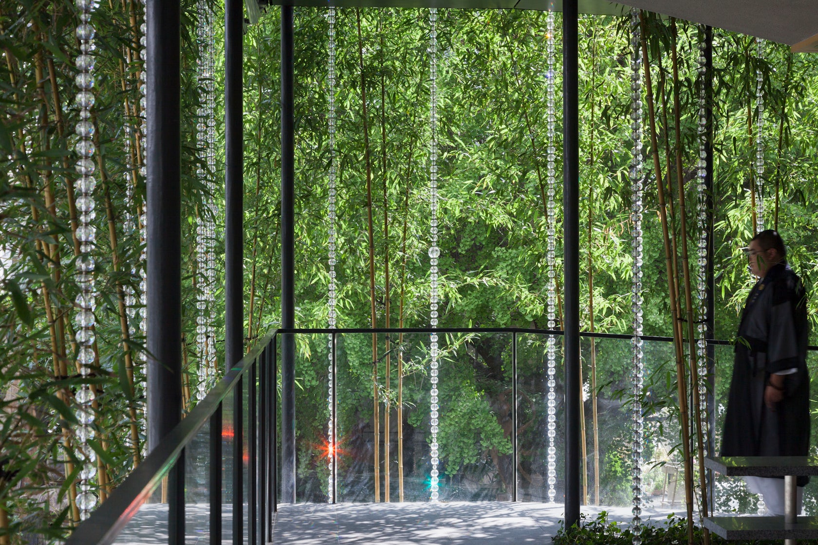 © Yutaka Kawahara Design Studio