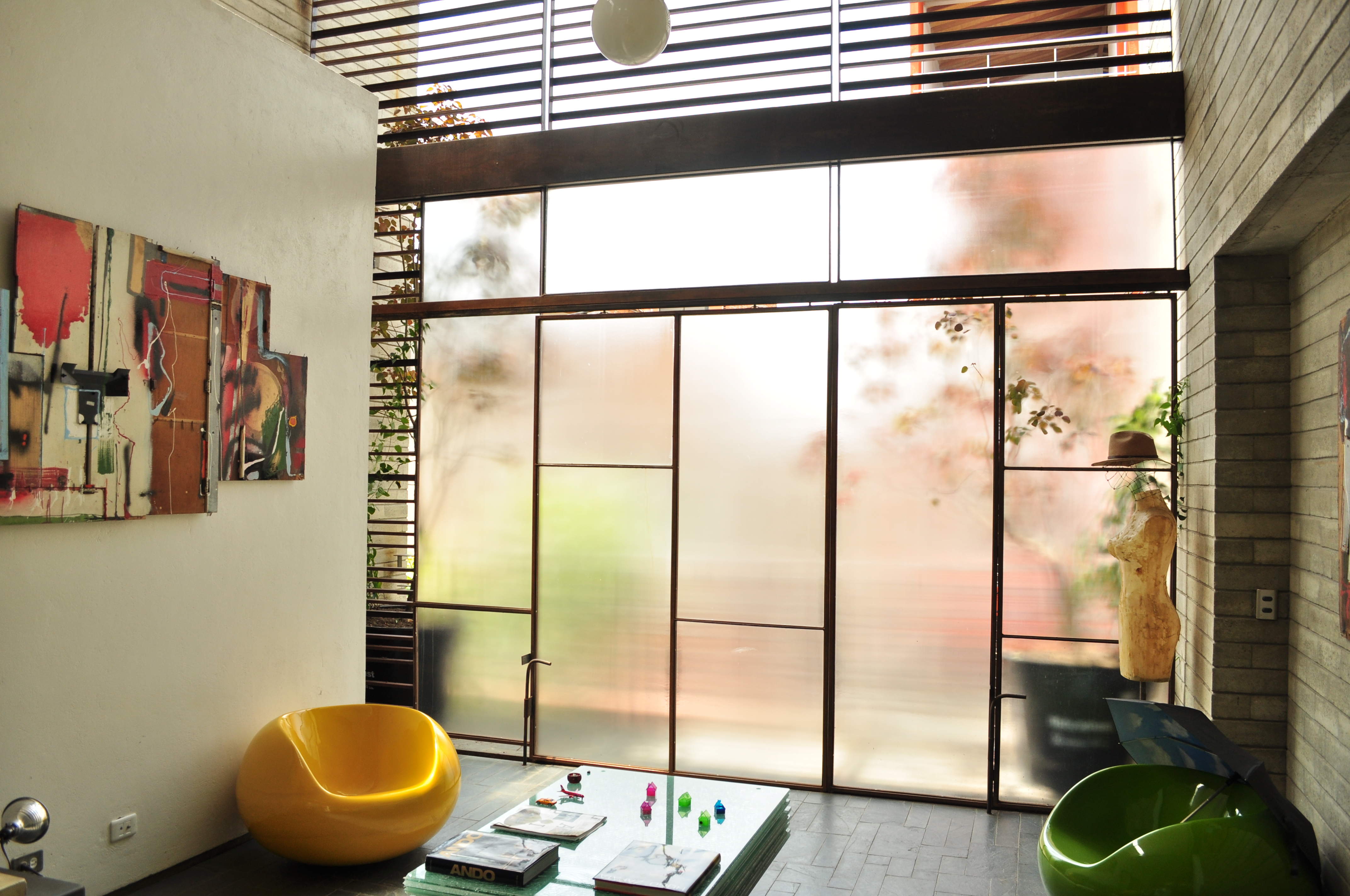 House between sidewalls by Laboratorio de Arquitectura y Paisaje Architizer