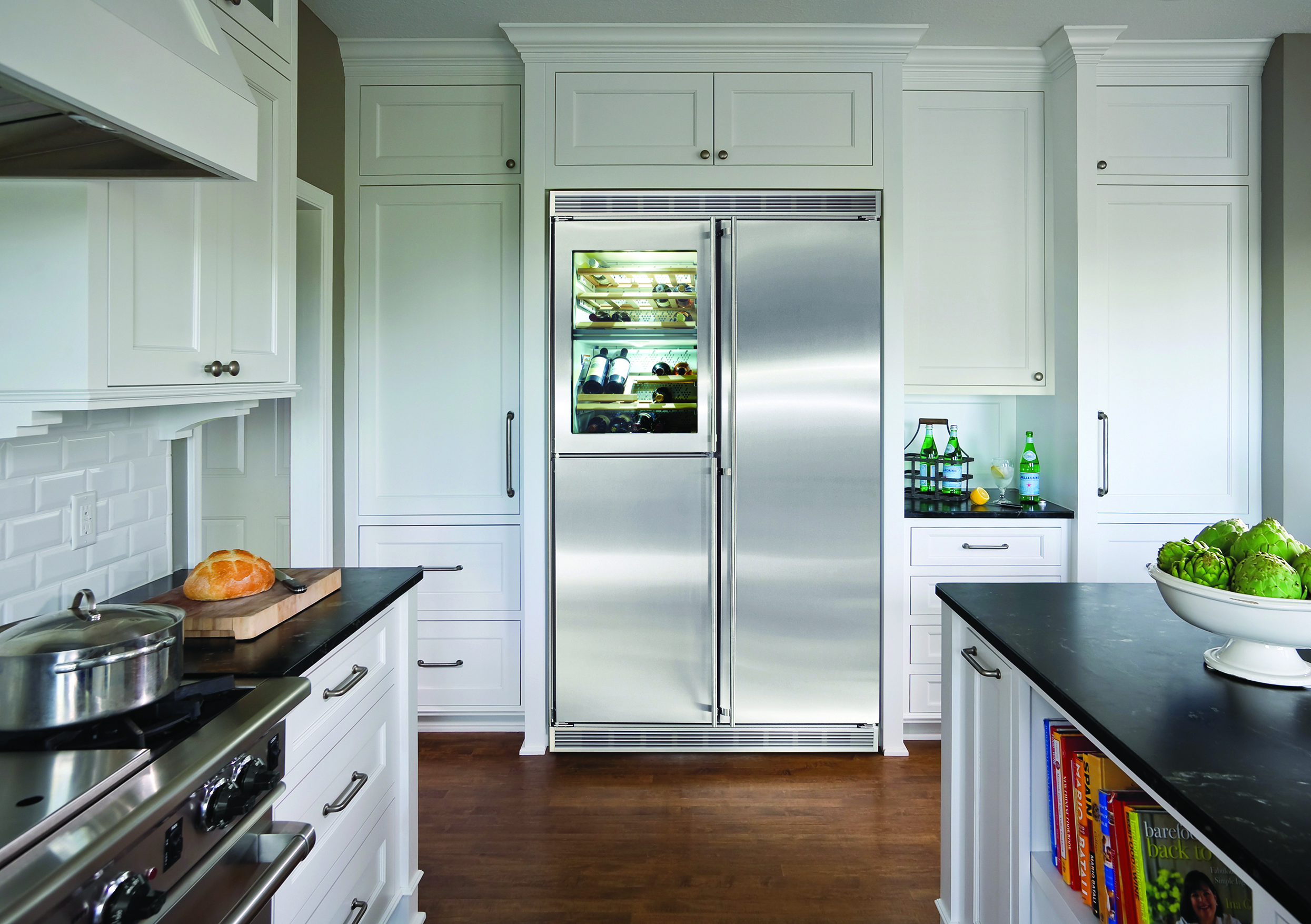 SBS 246 Built-in Refrigerator 