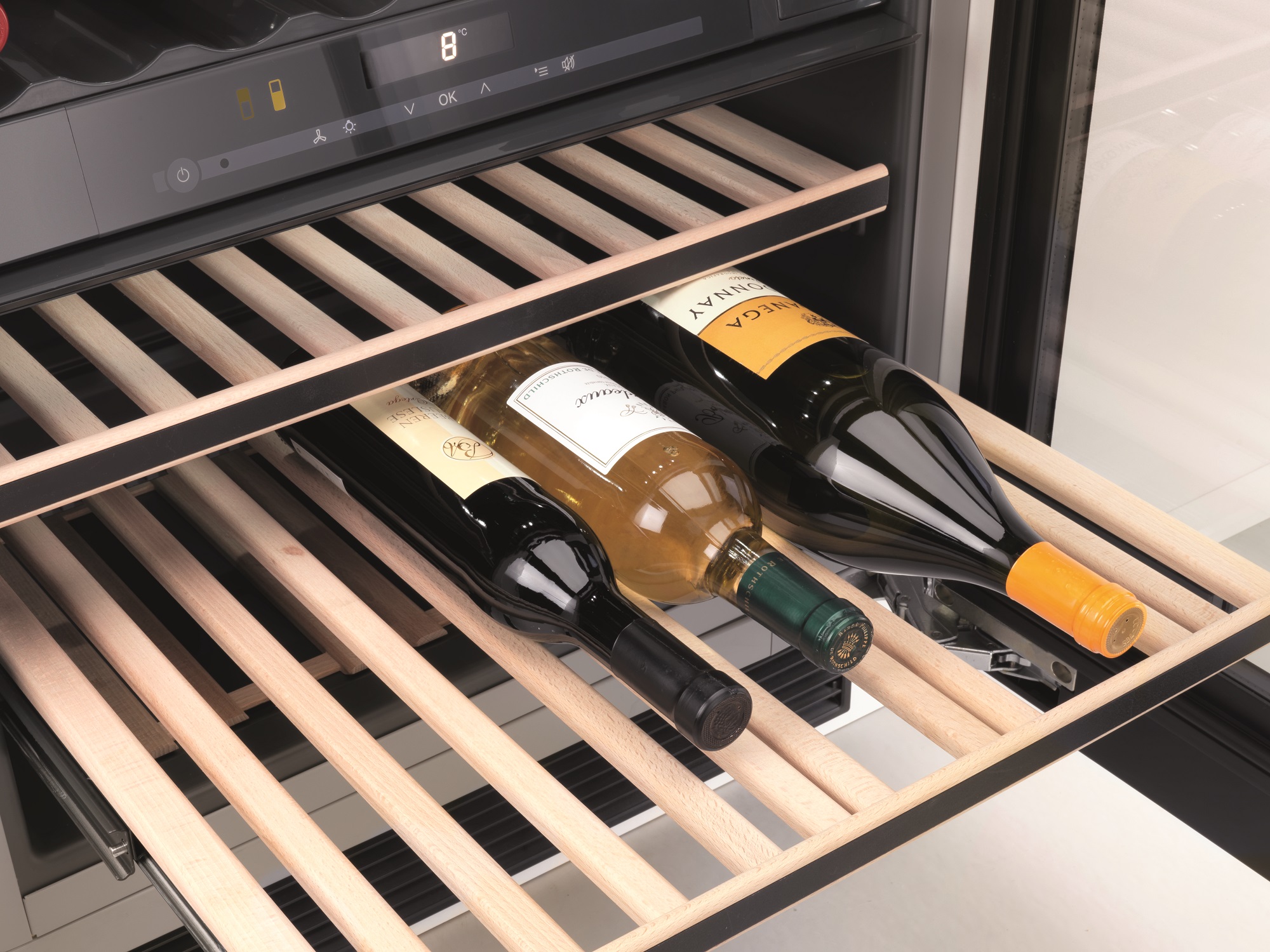 Miele Under Counter Wine Storage