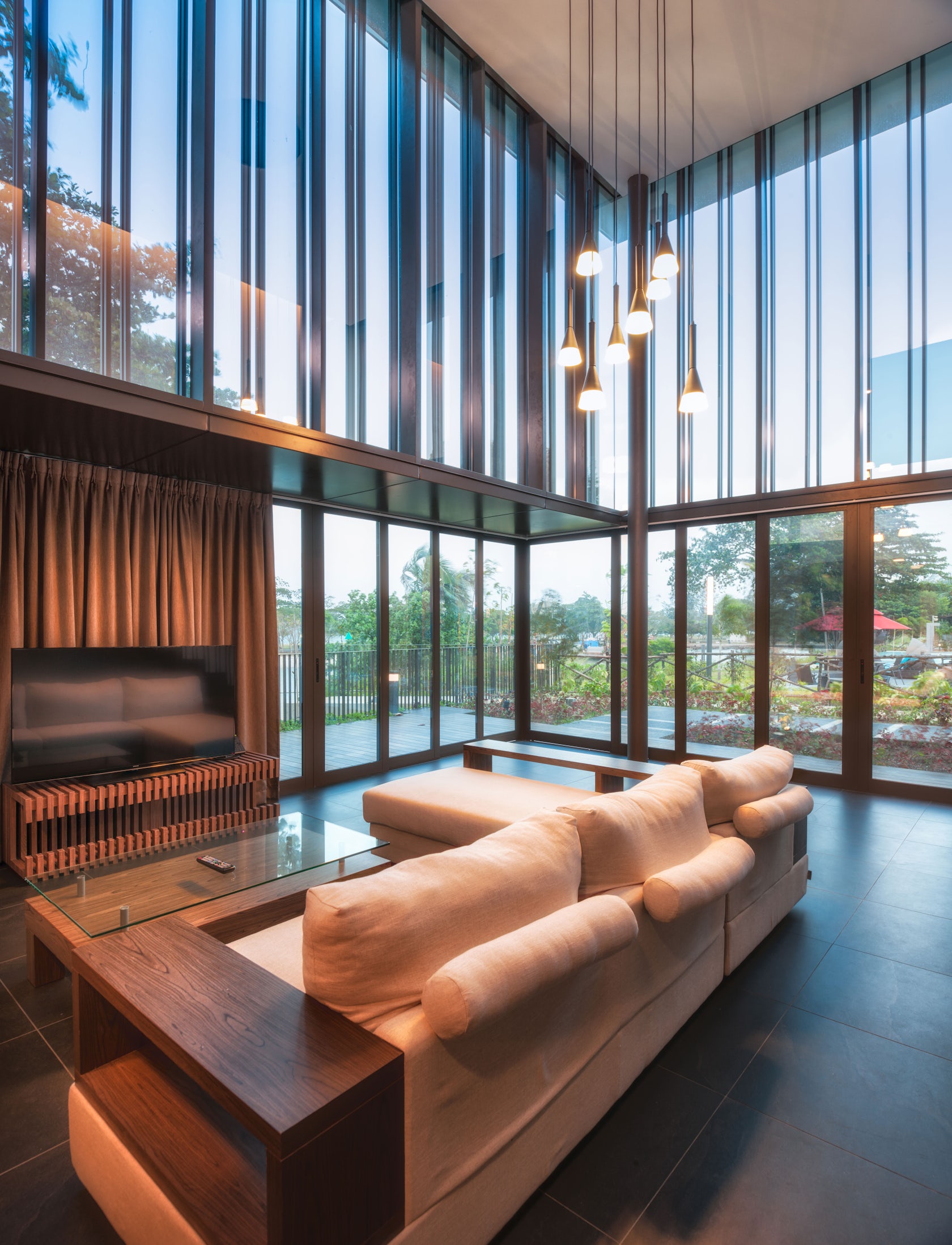 © DP Architects