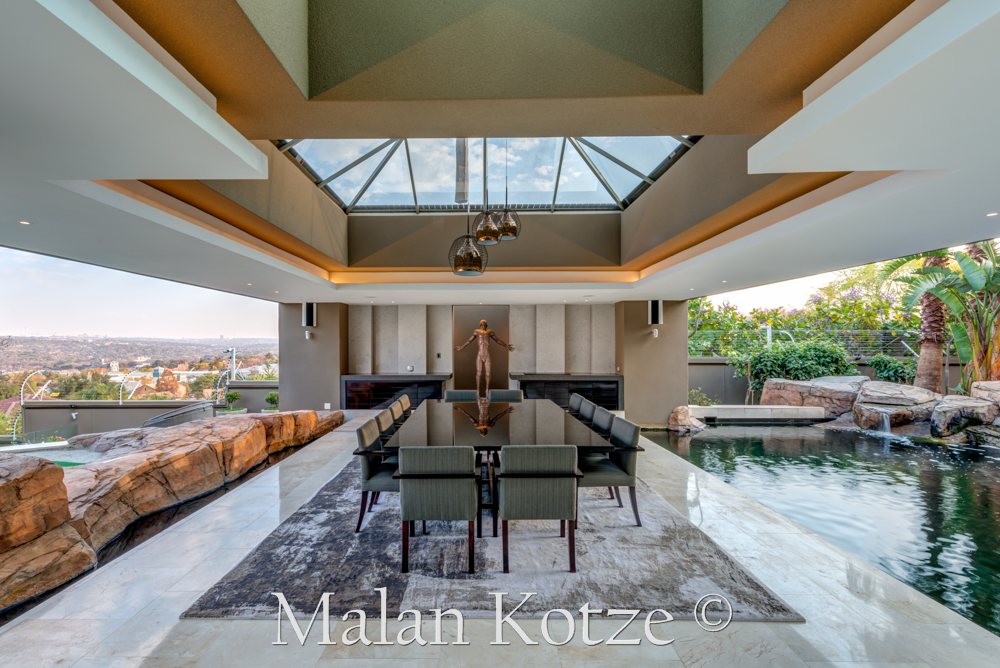 House by SAOTA & WMI Interior and Decor by Malan Kotze Photography