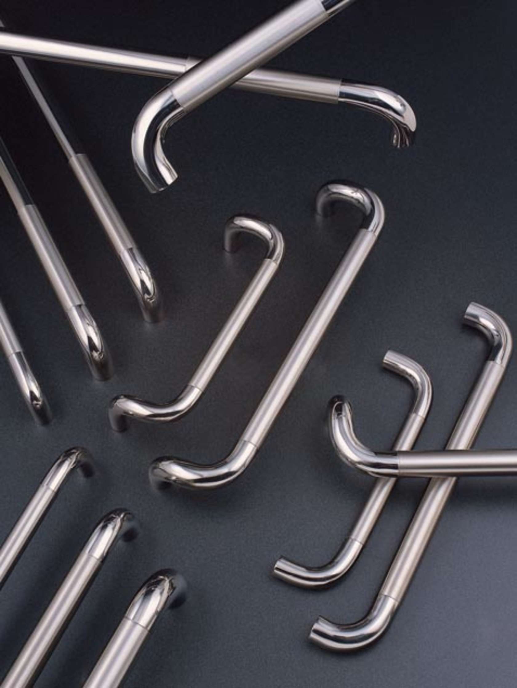 NeoMetrix Door Pulls