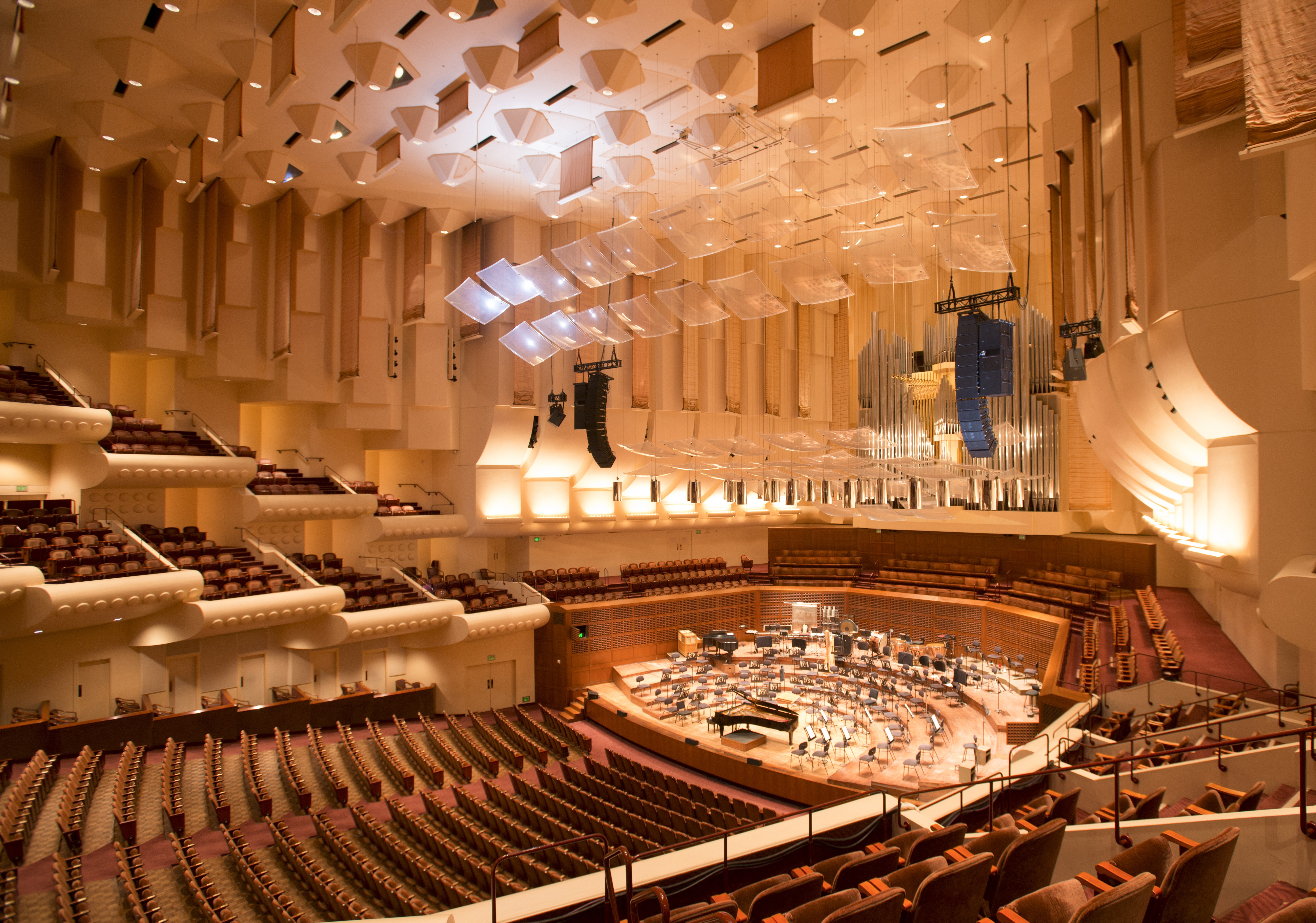 LEOPARD Linear Sound Reinforcement System