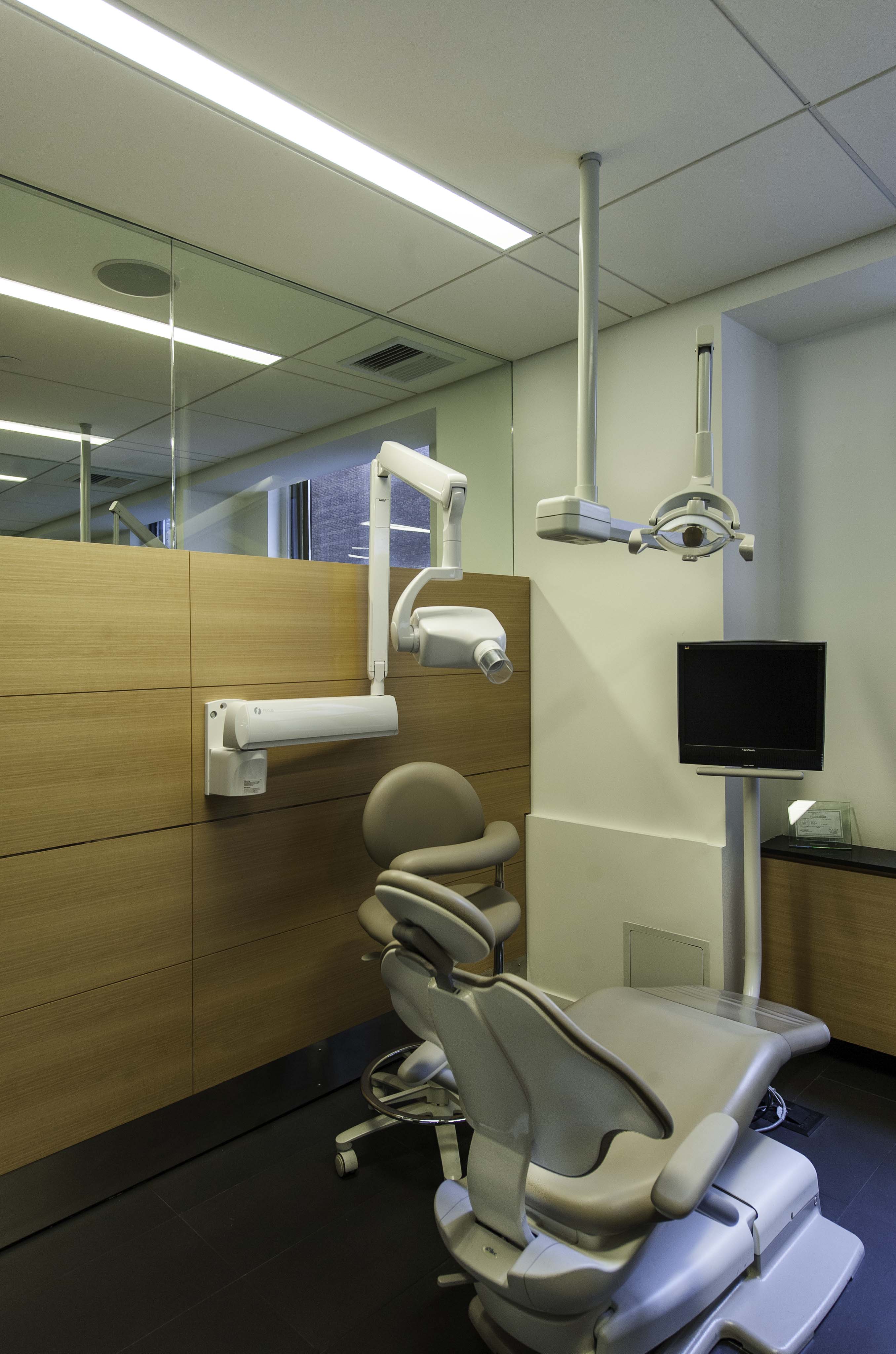 ENDODONTICS OFFICE OF DR. DAYANI by Mojo Stumer Associates Architizer