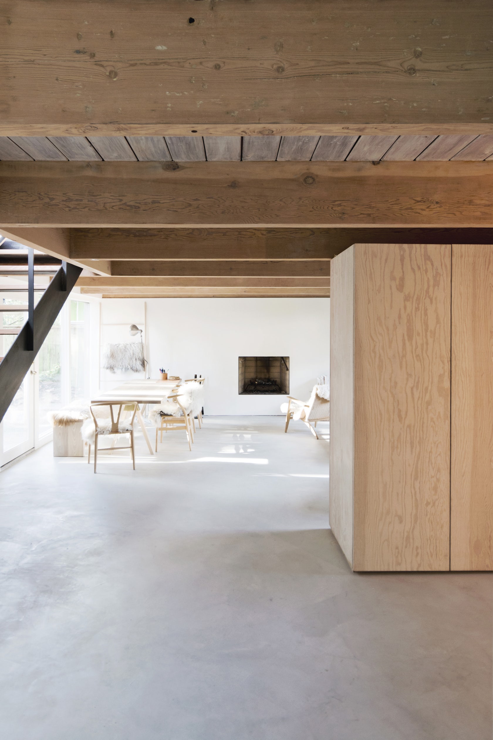 © Scott and Scott Architects