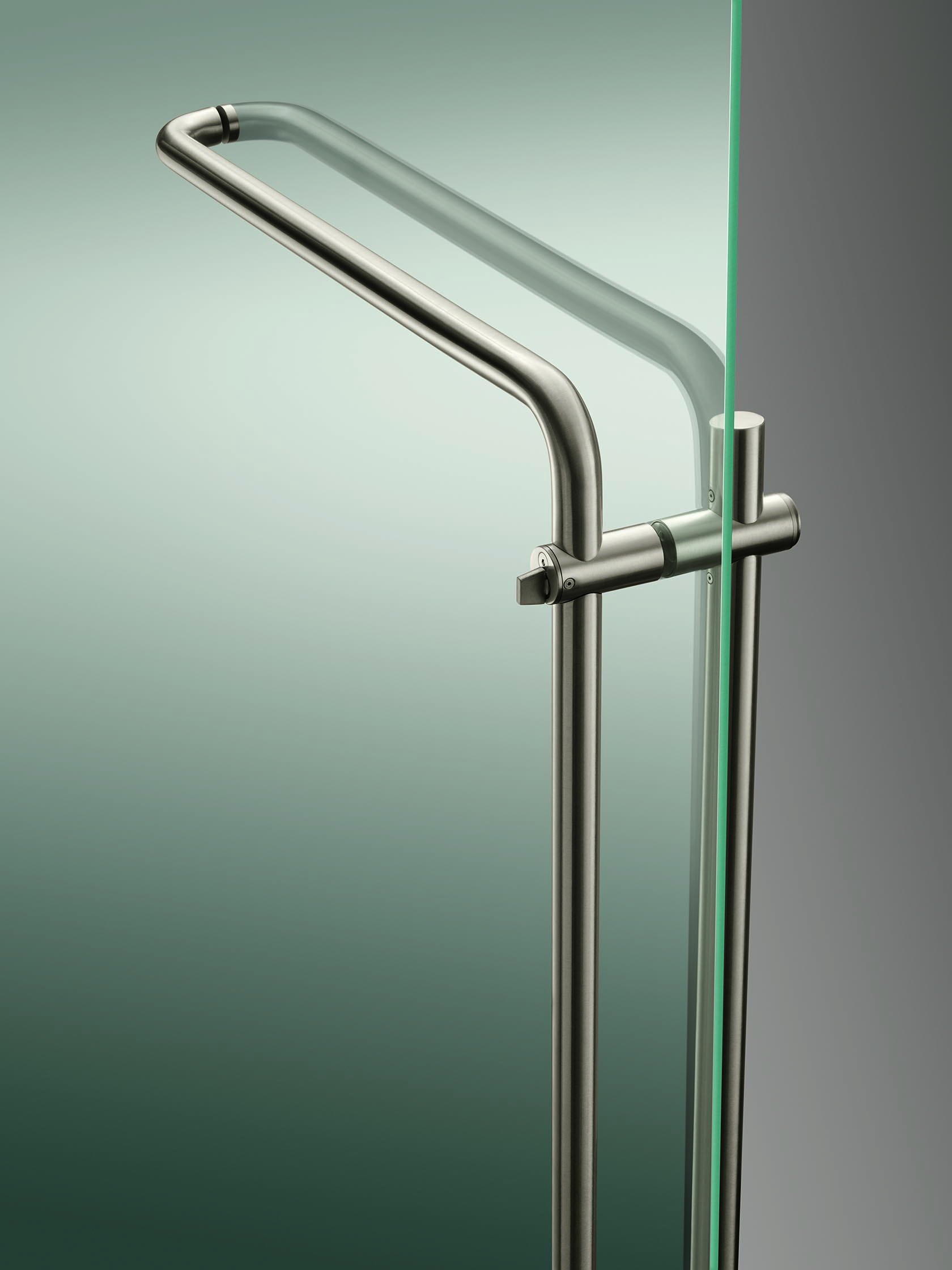 Horizontal Push/Pull Bar (Bent End)