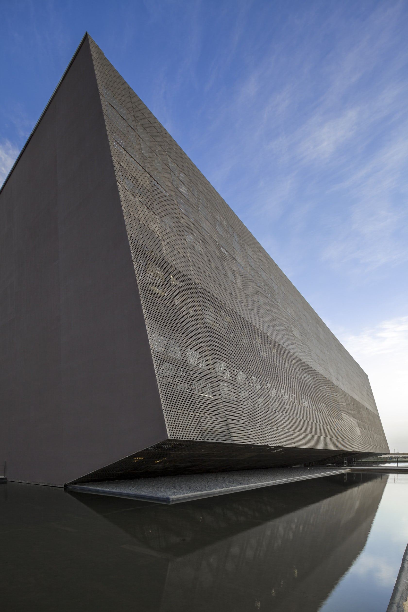 © Tabanlioglu Architects