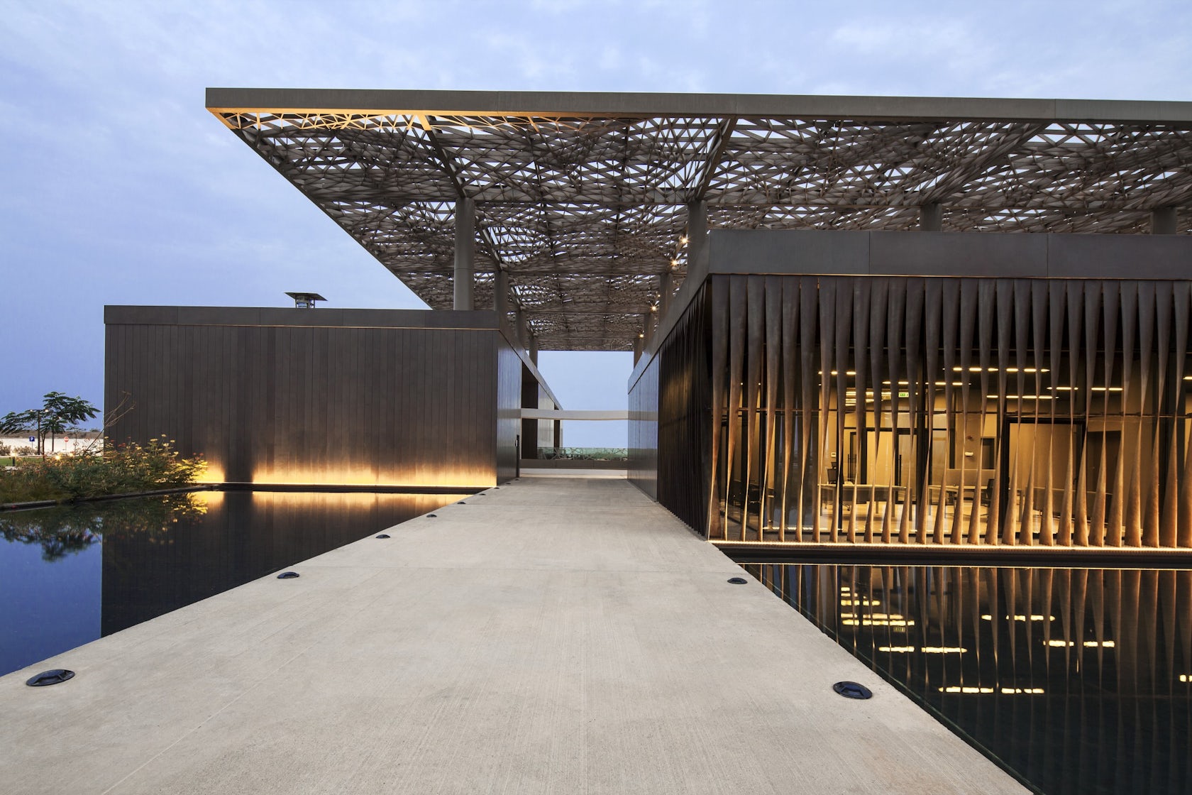 © Tabanlioglu Architects