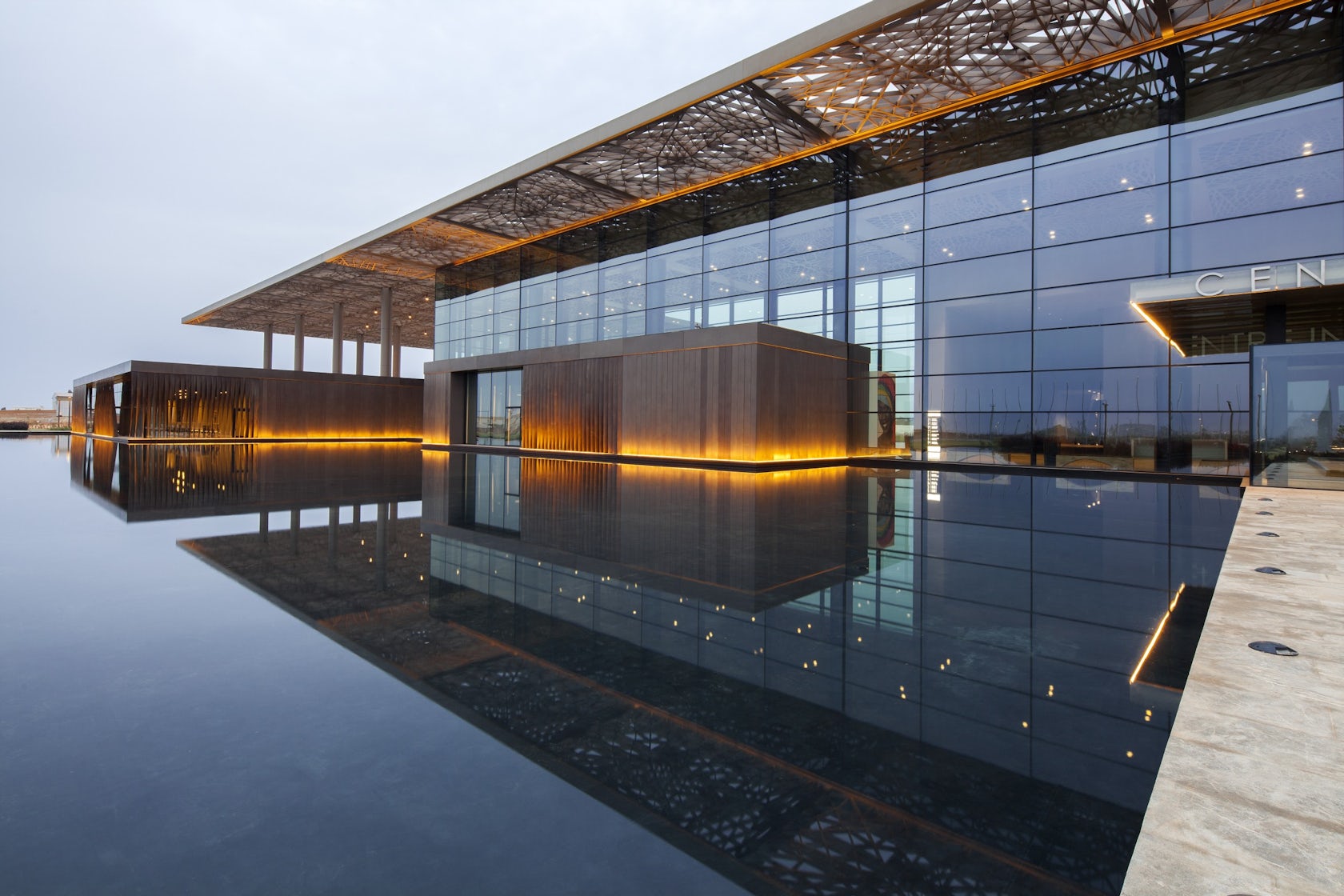 © Tabanlioglu Architects
