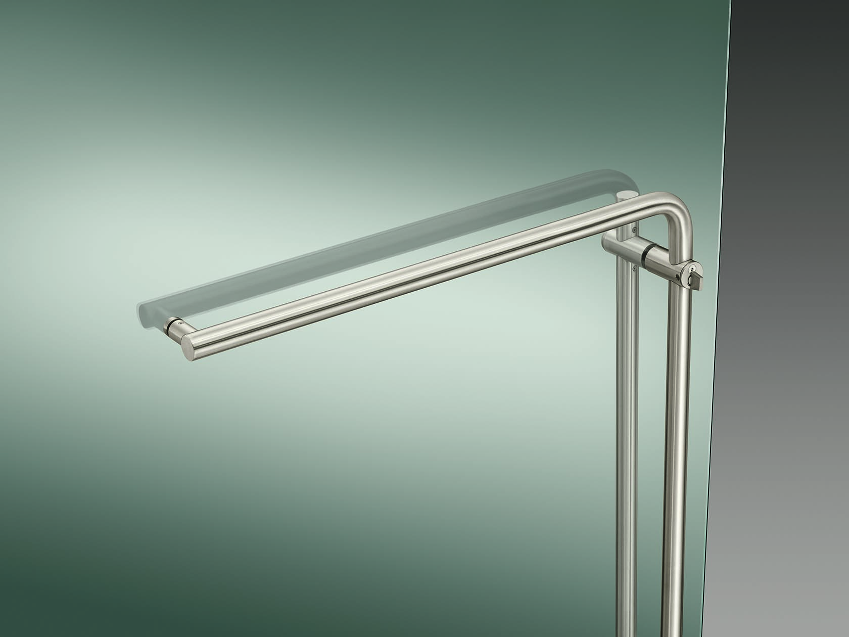 Horizontal Push/Pull Bar (PostMount End)