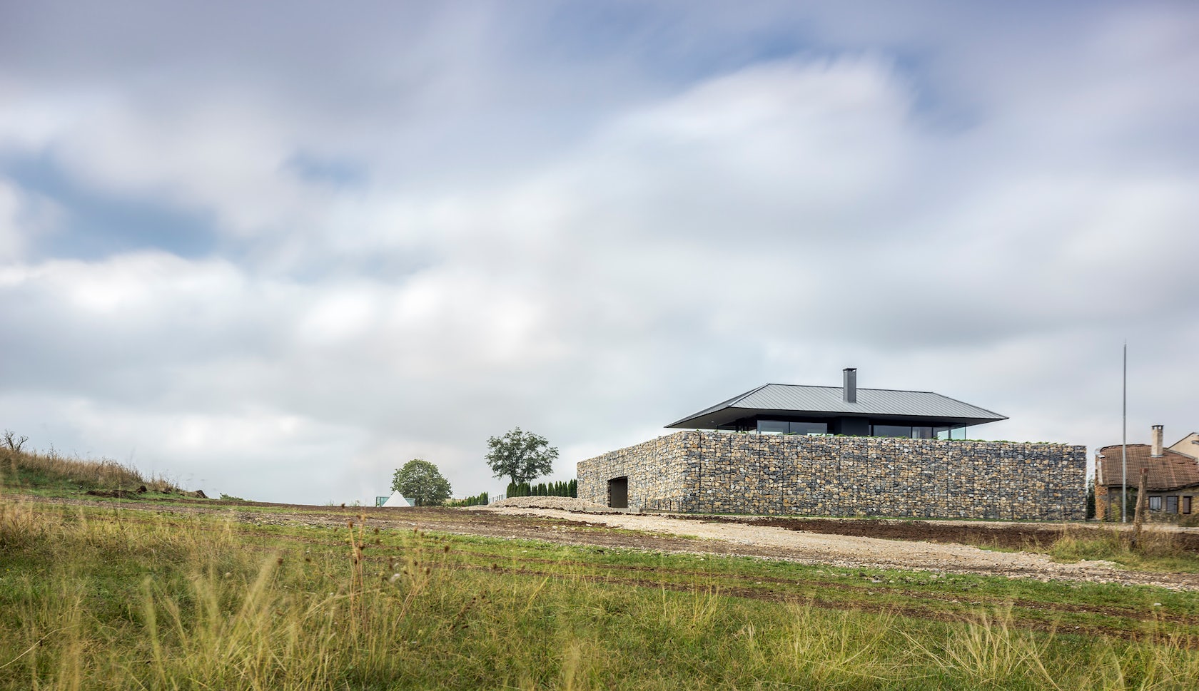© I/O architects