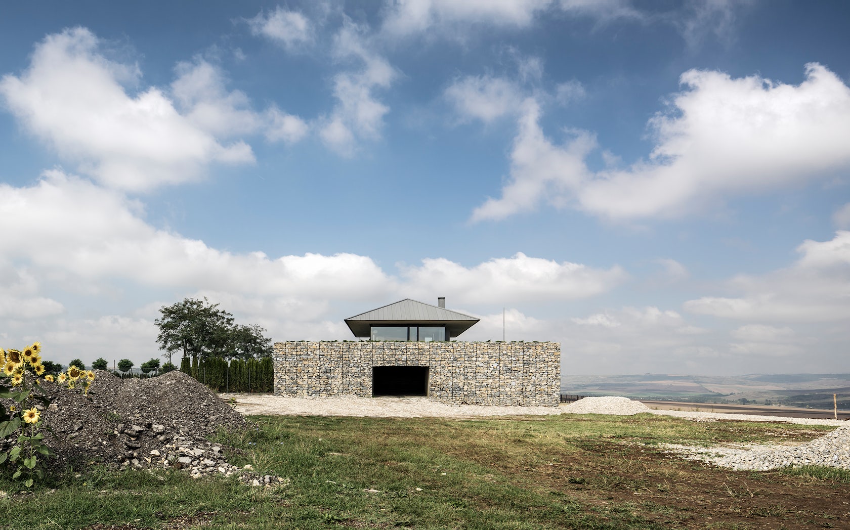 © I/O architects