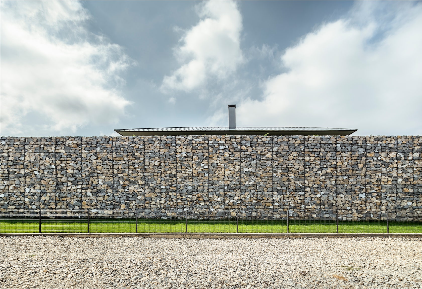 © I/O architects