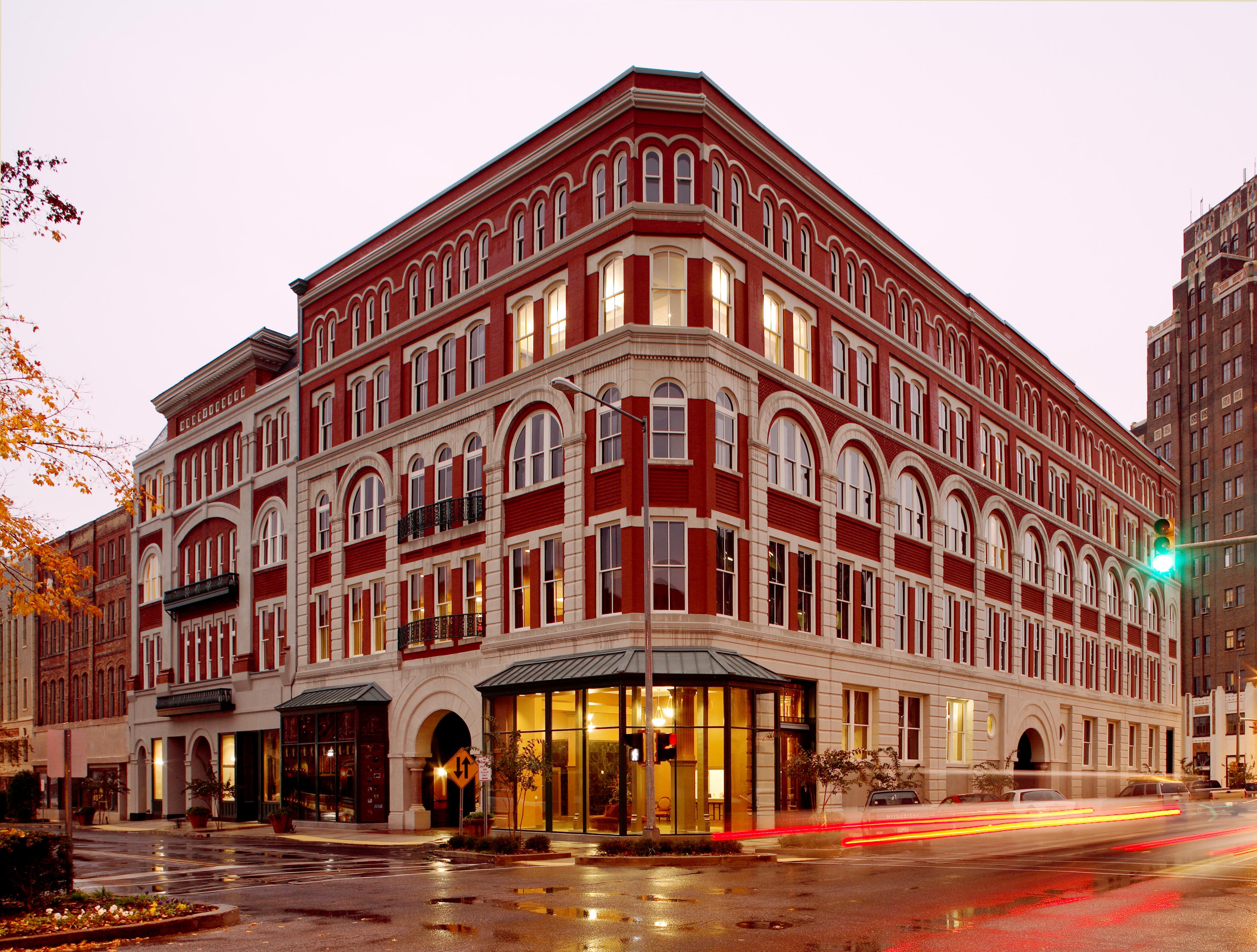 © Martinez+Johnson Architecture