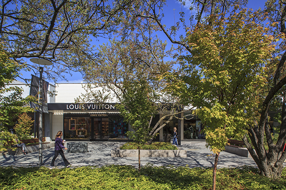 Oak Brook Shopping Center By OMNIPLAN Architizer   1447791001533Oakbrook 09 