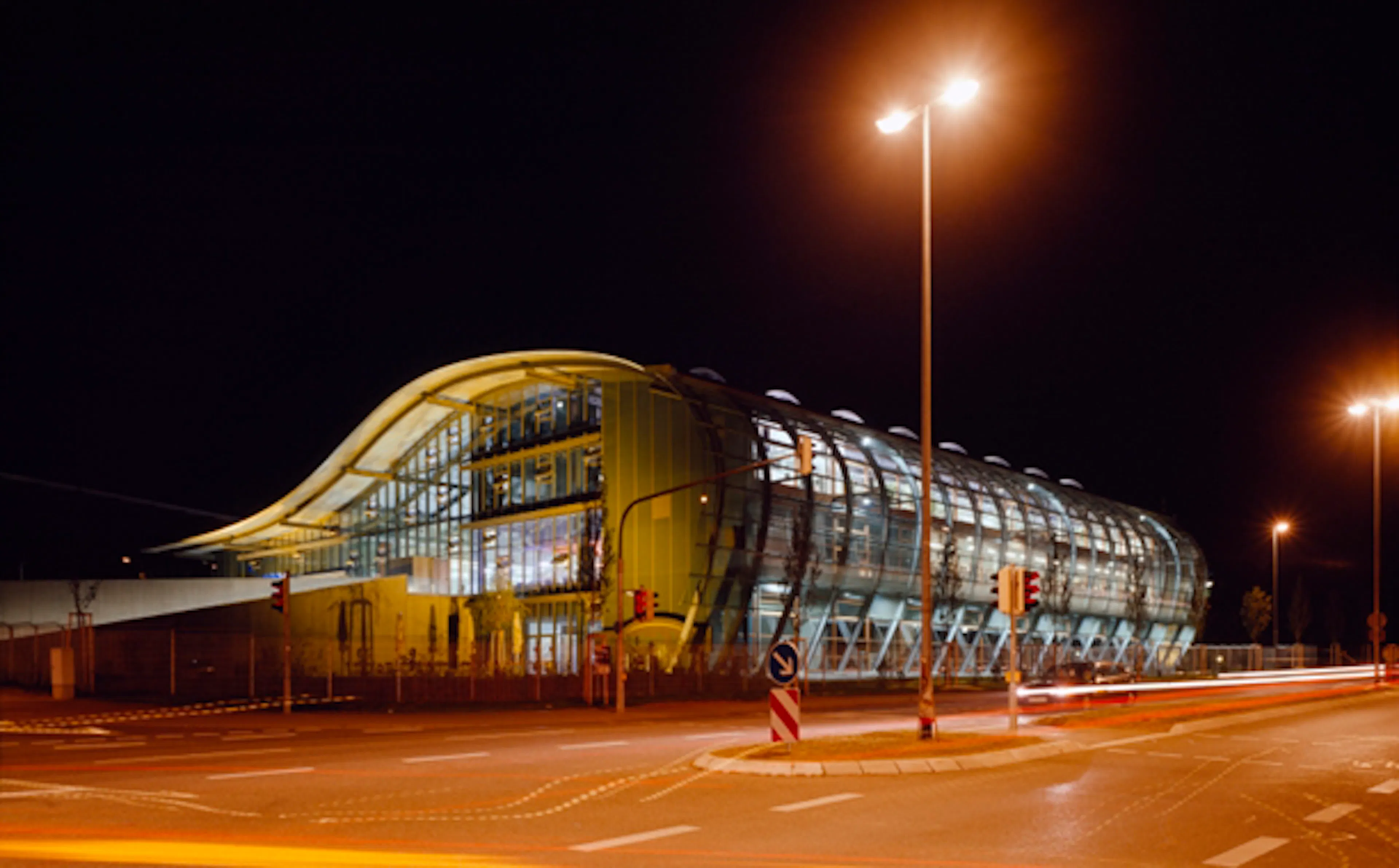 Four primary schools in modular design — 22