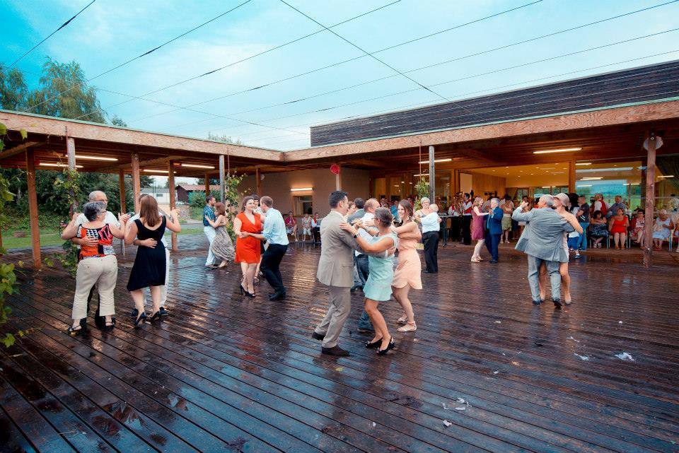 © Heintz-Kehr and Associates