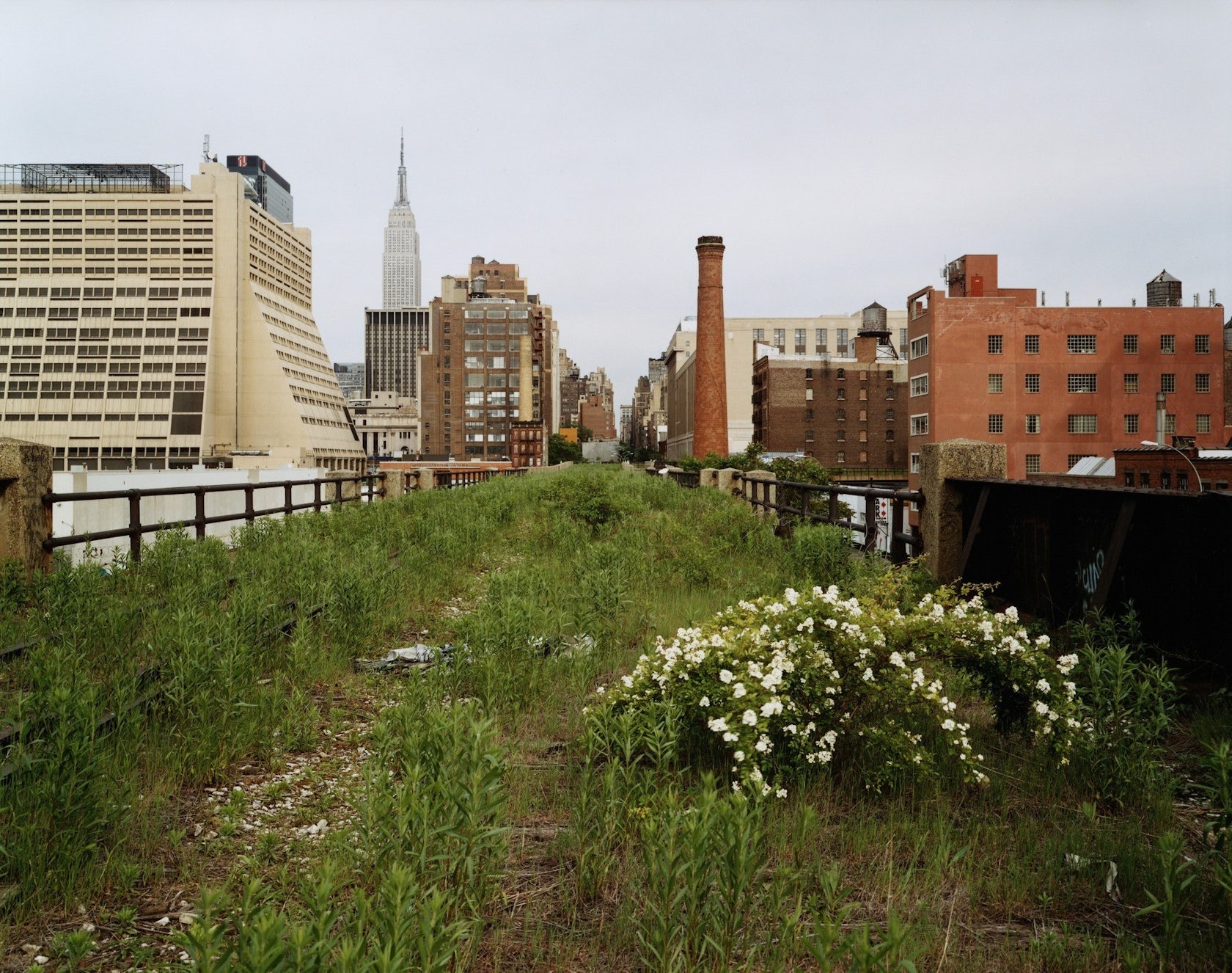 Narratives of place: New York's Highline and Central Park