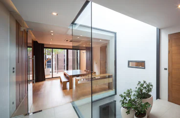 Deep Envelopes: 10 Projects Rethinking the Recessed Window - Architizer ...