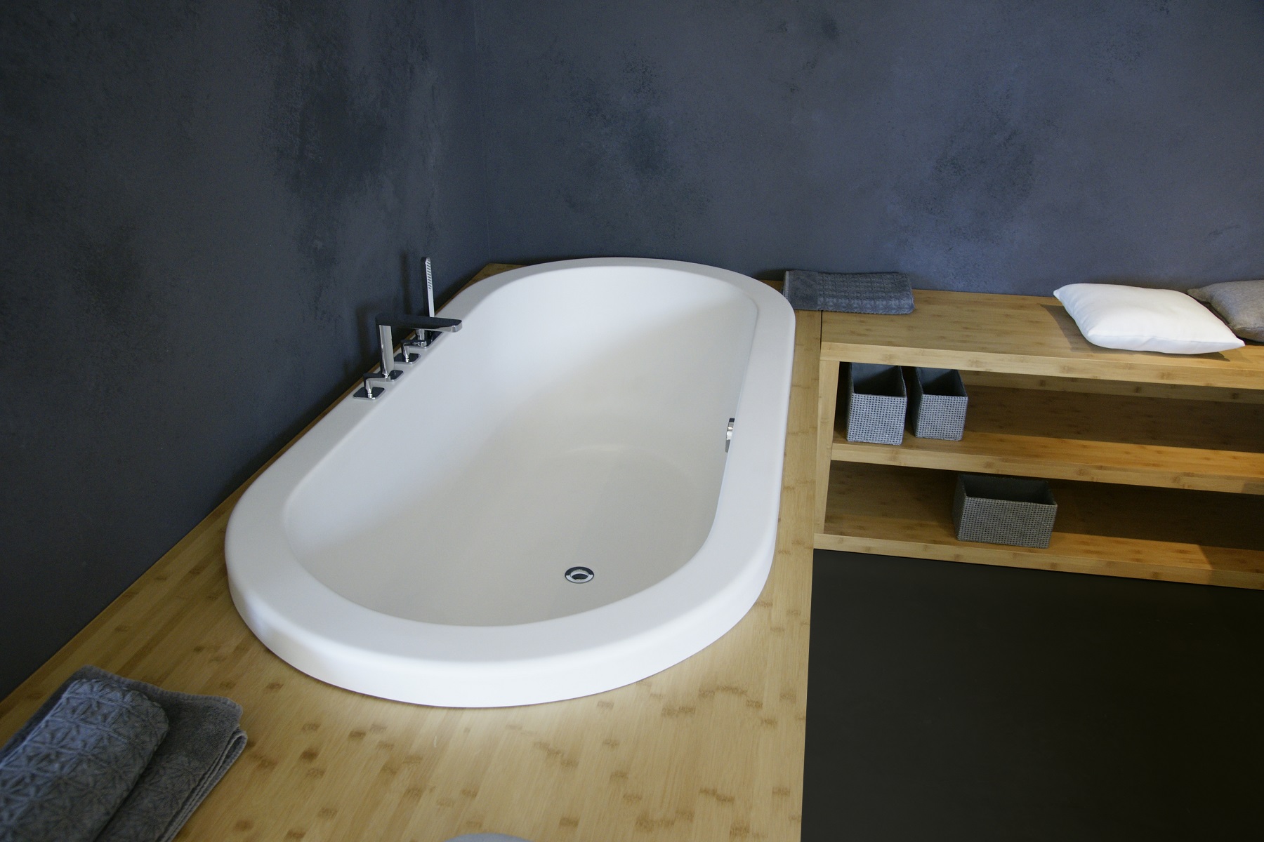 Aquatica Carol-Wht Drop In Stone Bathtub - Fine Matte