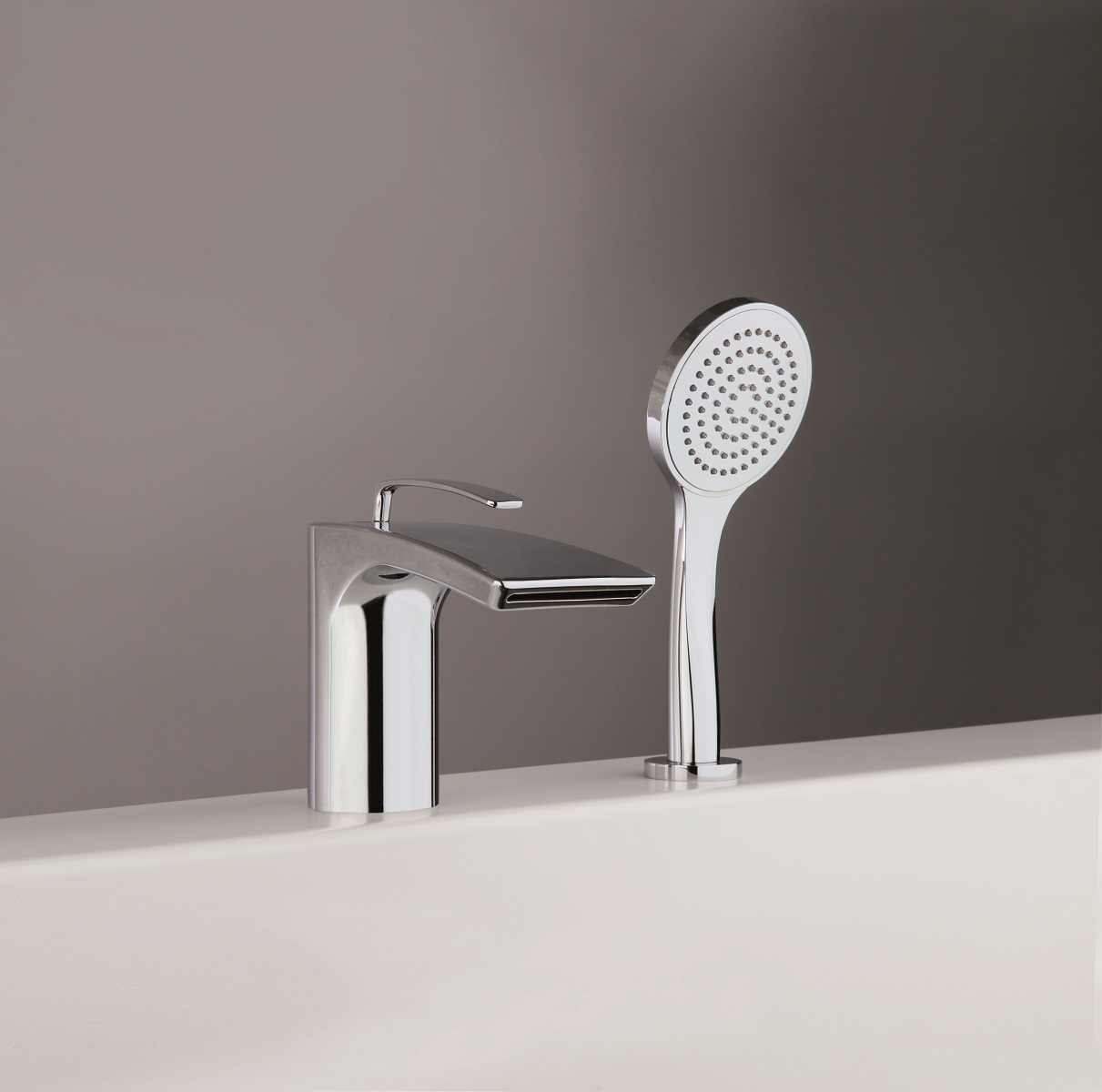 Aquatica Bollicine 2-Hole Deck Mounted Bath Filler (SKU-121) – Chrome 