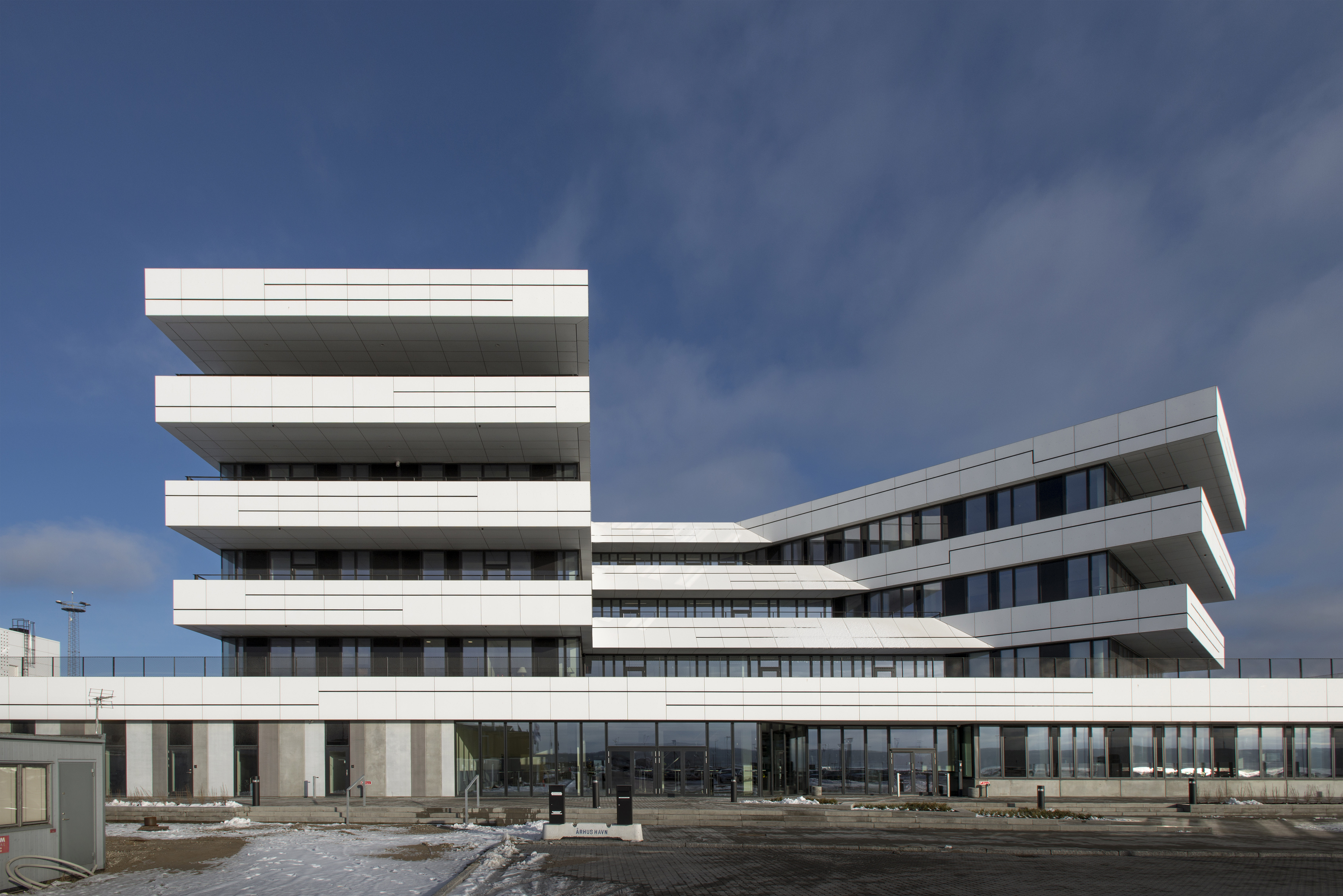 Административно-деловой центр тинао г. Здание административного центра. Москвы. Проект административного здания. Современные административные здания.