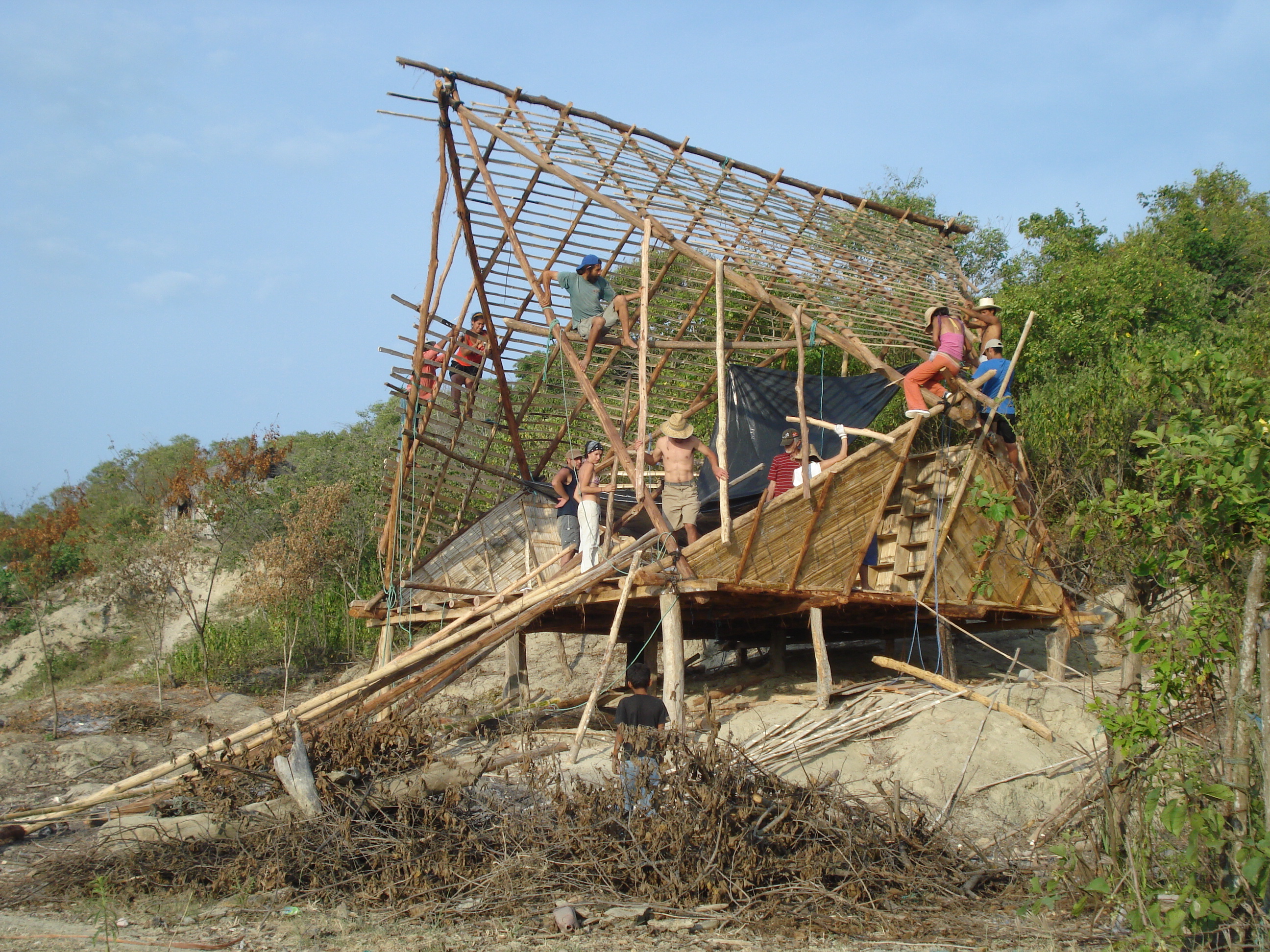 © Al Borde arquitectos