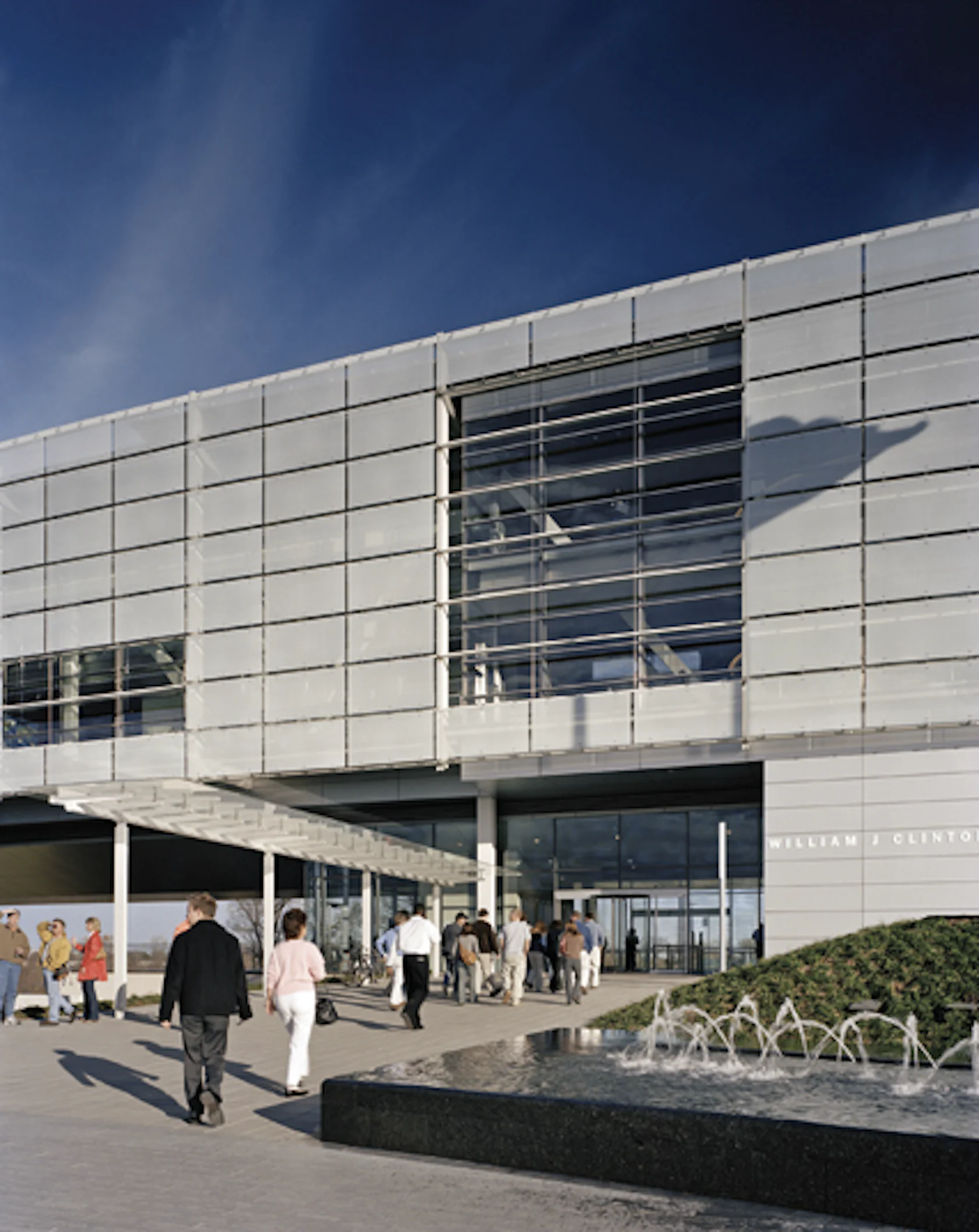 Clinton Presidential Library by Ennead Architects - Architizer