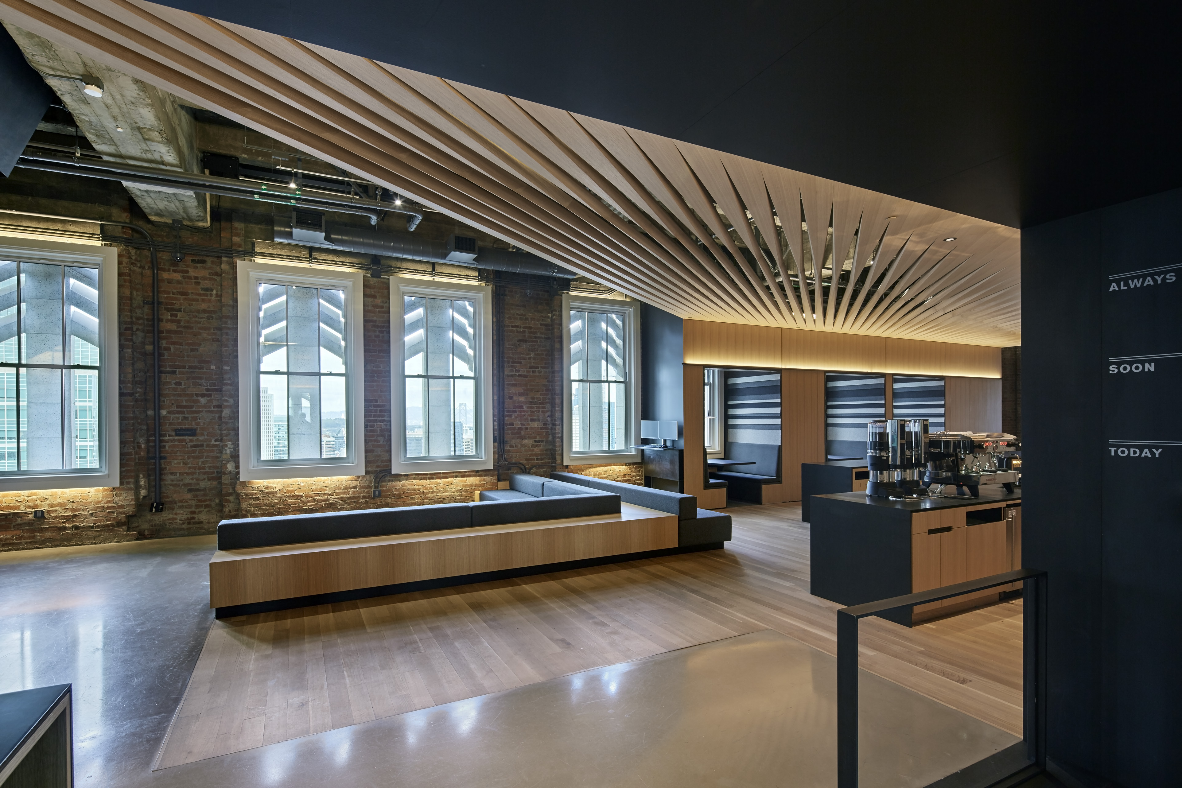 idea-1494943-bloomberg-r-d-tech-hub-by-iwamotoscott-architecture-in