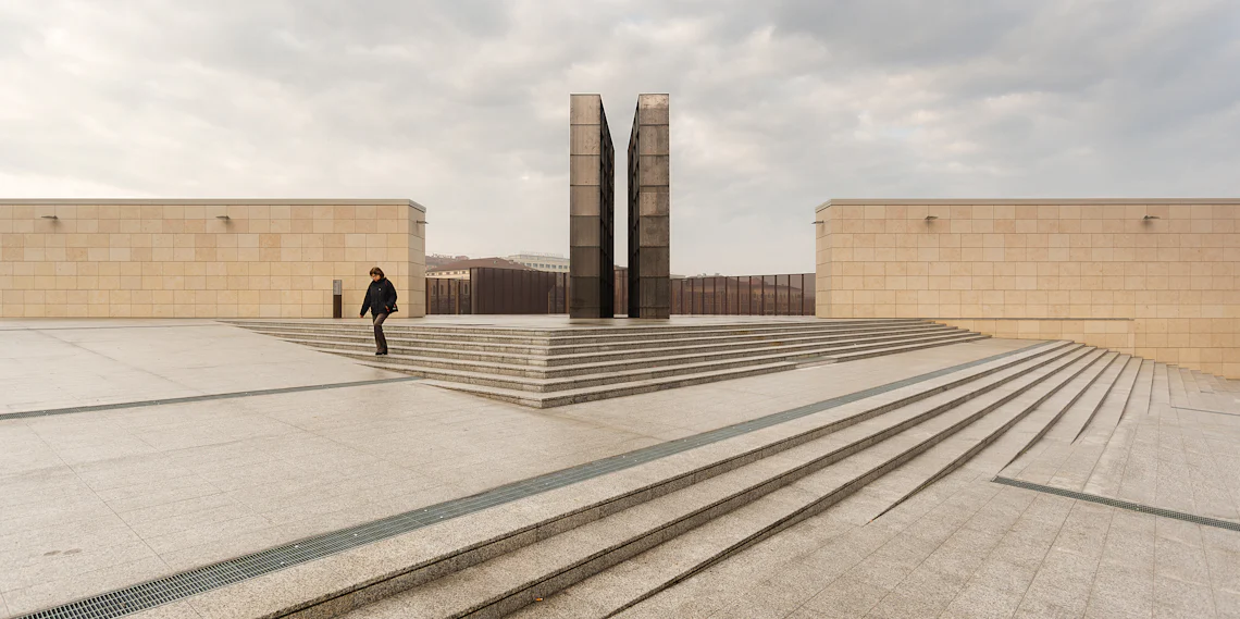 The Power of Simplicity: 8 Moving Minimalist Memorials - Architizer Journal