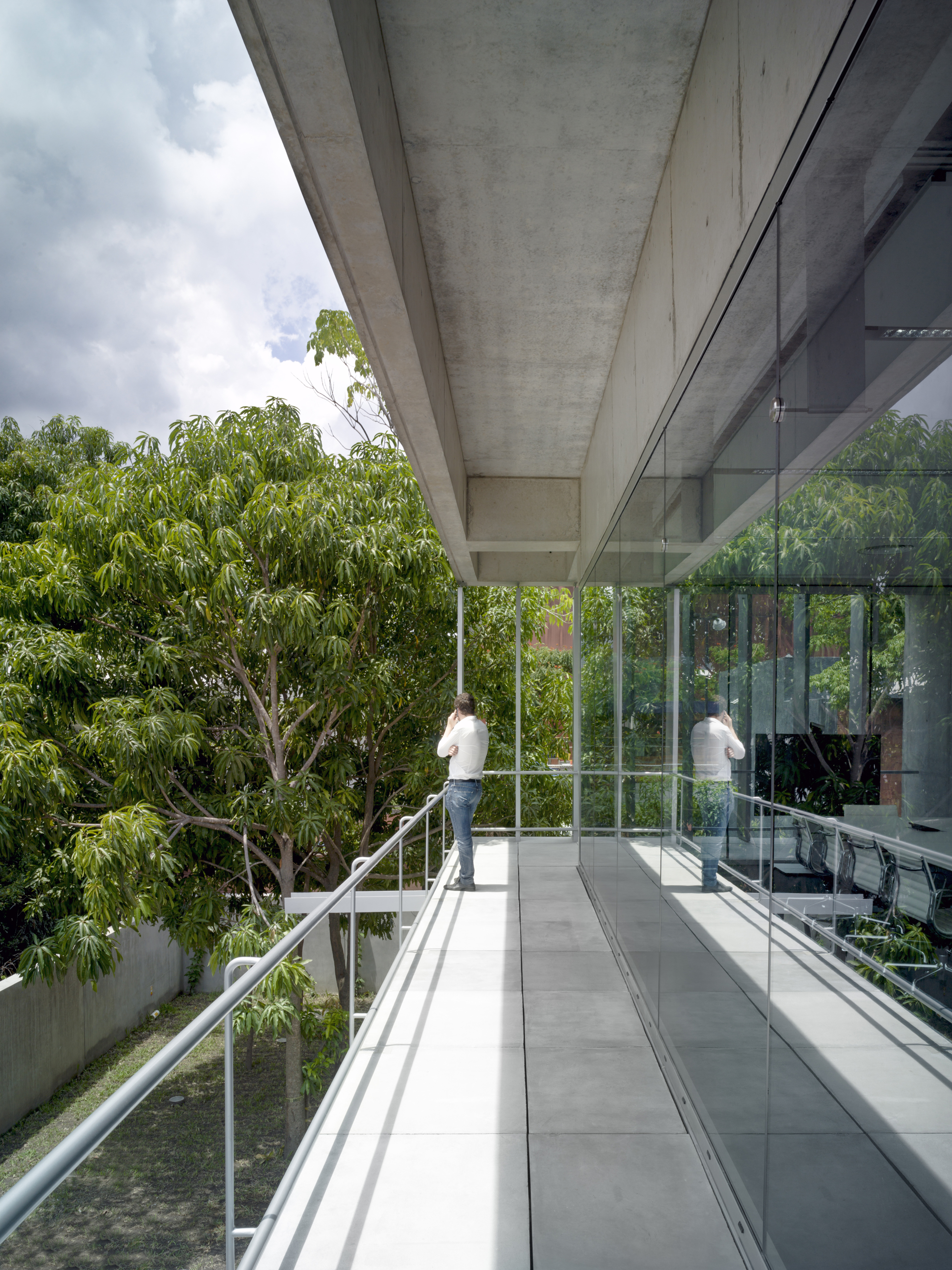 © RUIZ PARDO - NEBREDA