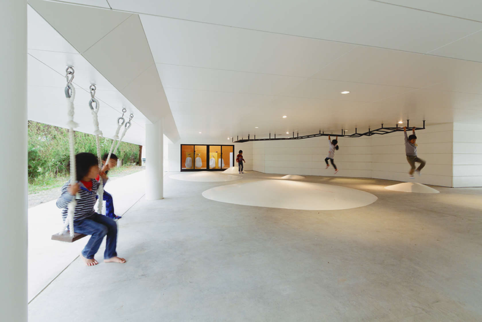 © The Brown Bauhaus Studio Architecture