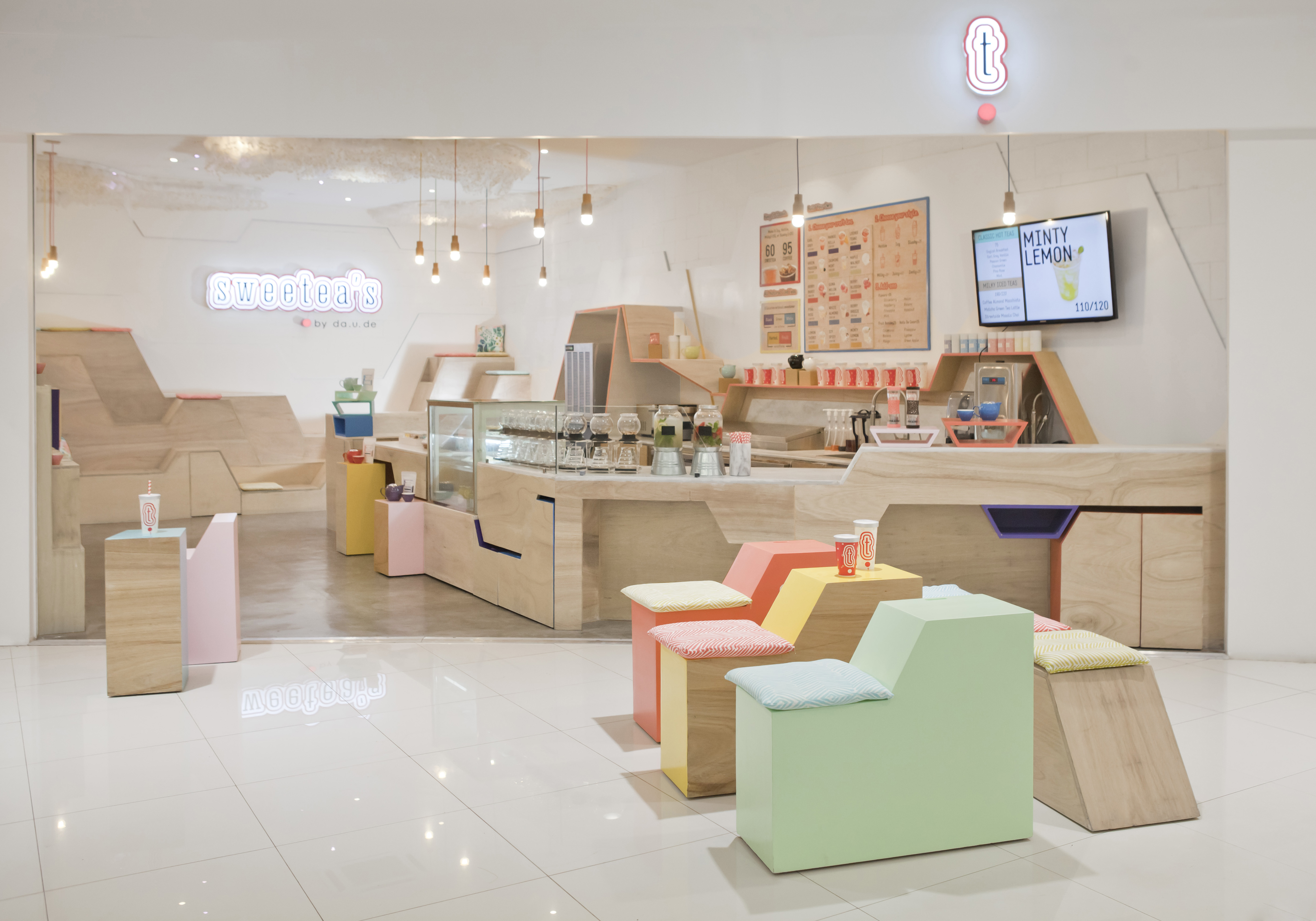 Литл кидс плей кафе. Littles детский ресторан. Little кафе. Little детское кафе. Store bords Kids Cafe.