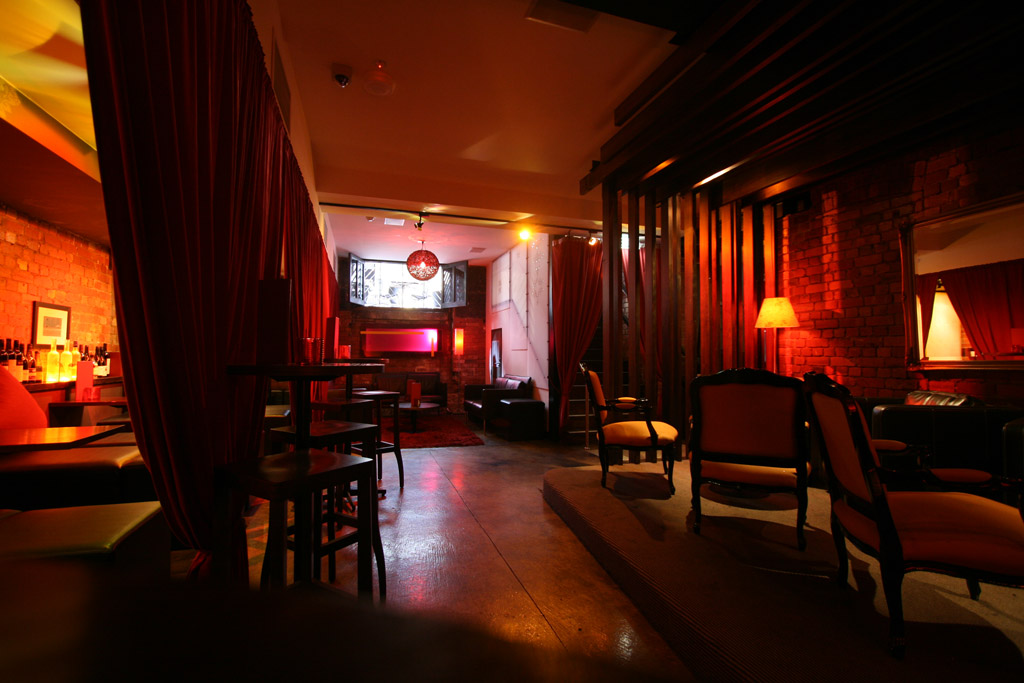 Charlie's Bar by Windiate Architects Pty Ltd - Architizer